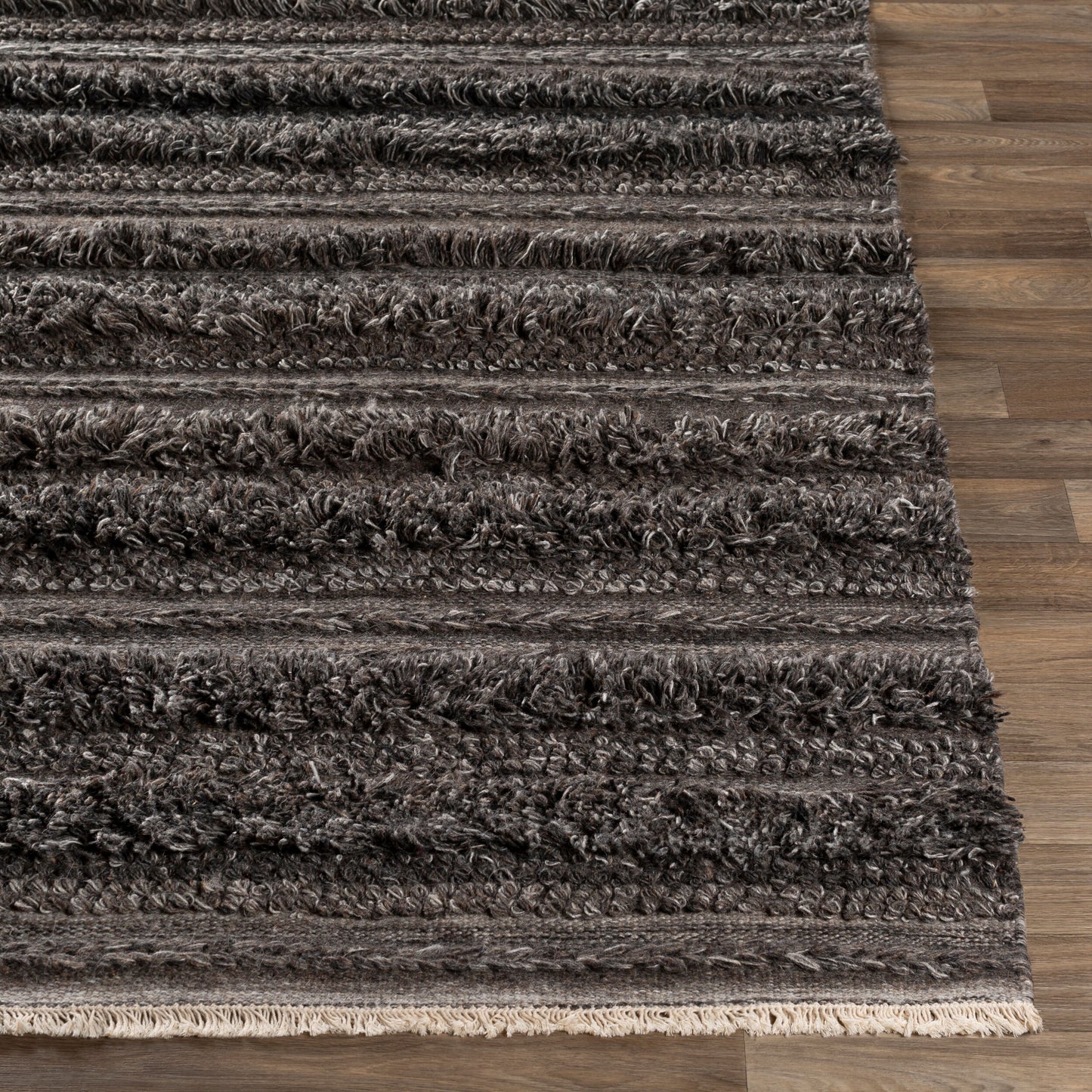 Lugano LUG-2301 2' x 3' Handmade Accent Rug