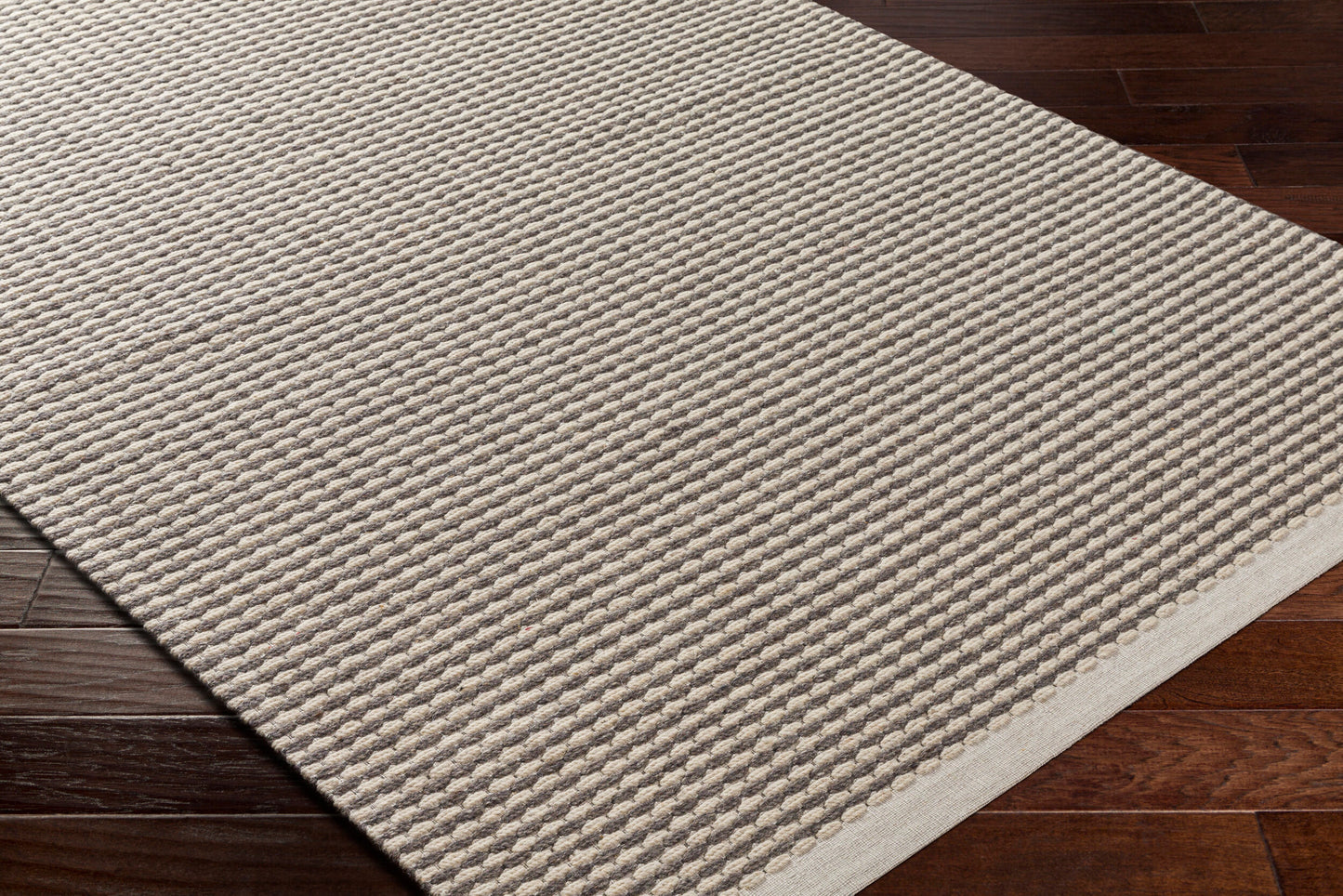 Lumi LUM-2302 5' x 7' Handmade Wool Area Rug