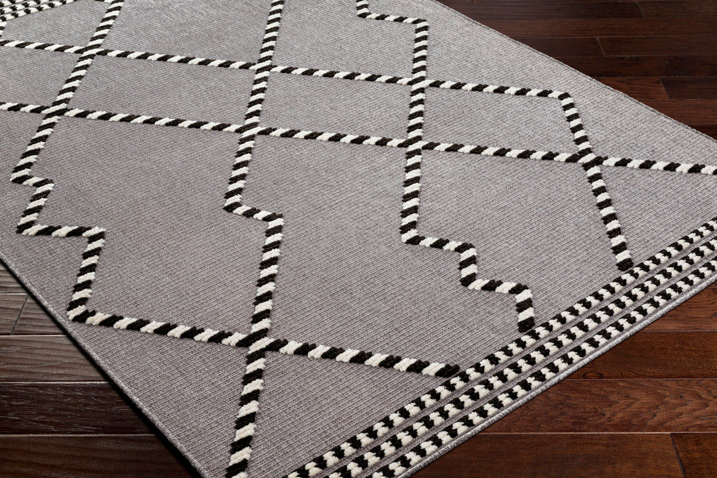 Lyna LYA-2320 3' x 5' Machine Woven Washable Accent Rug