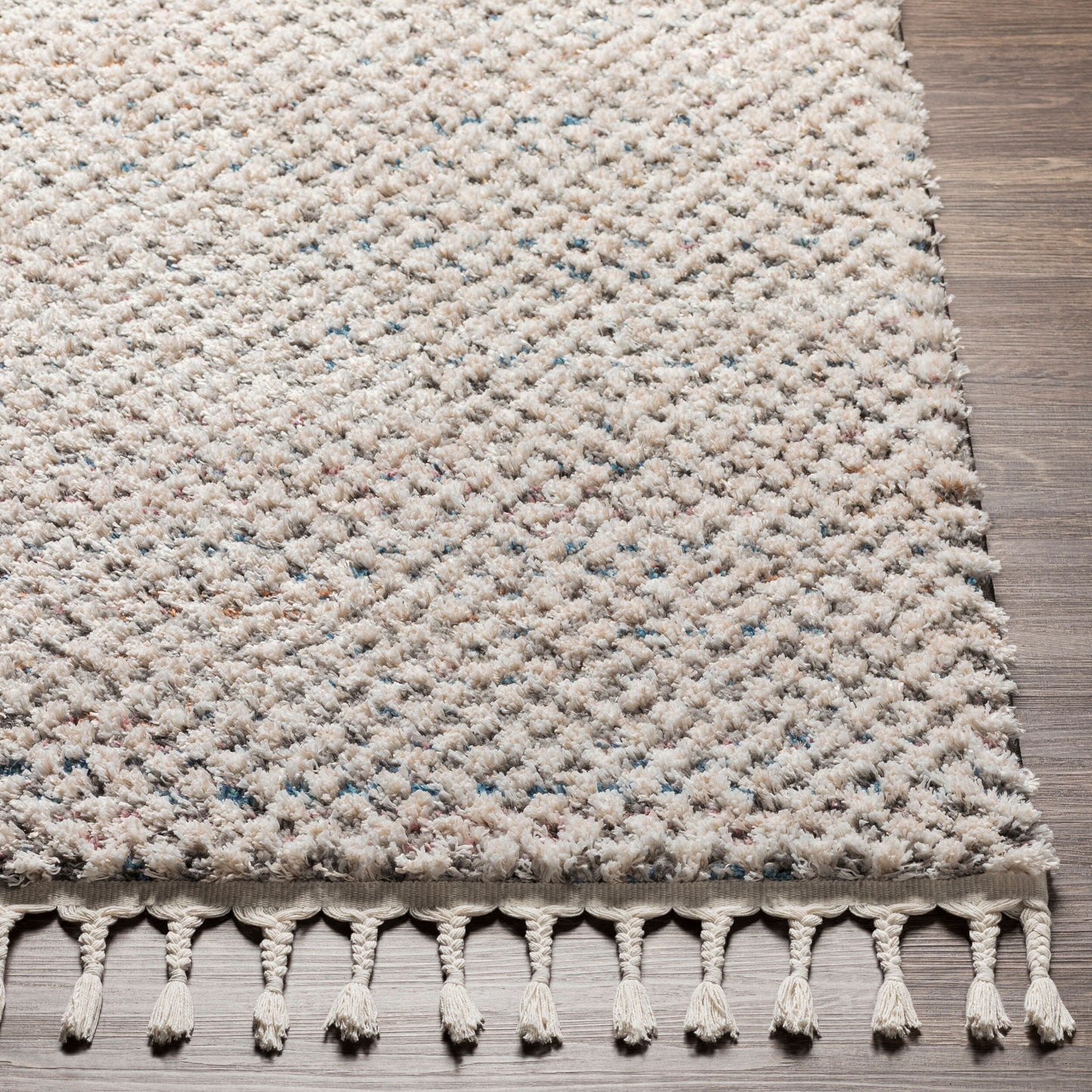 Lyon LYN-2304 5' x 7' Machine Woven Area Rug