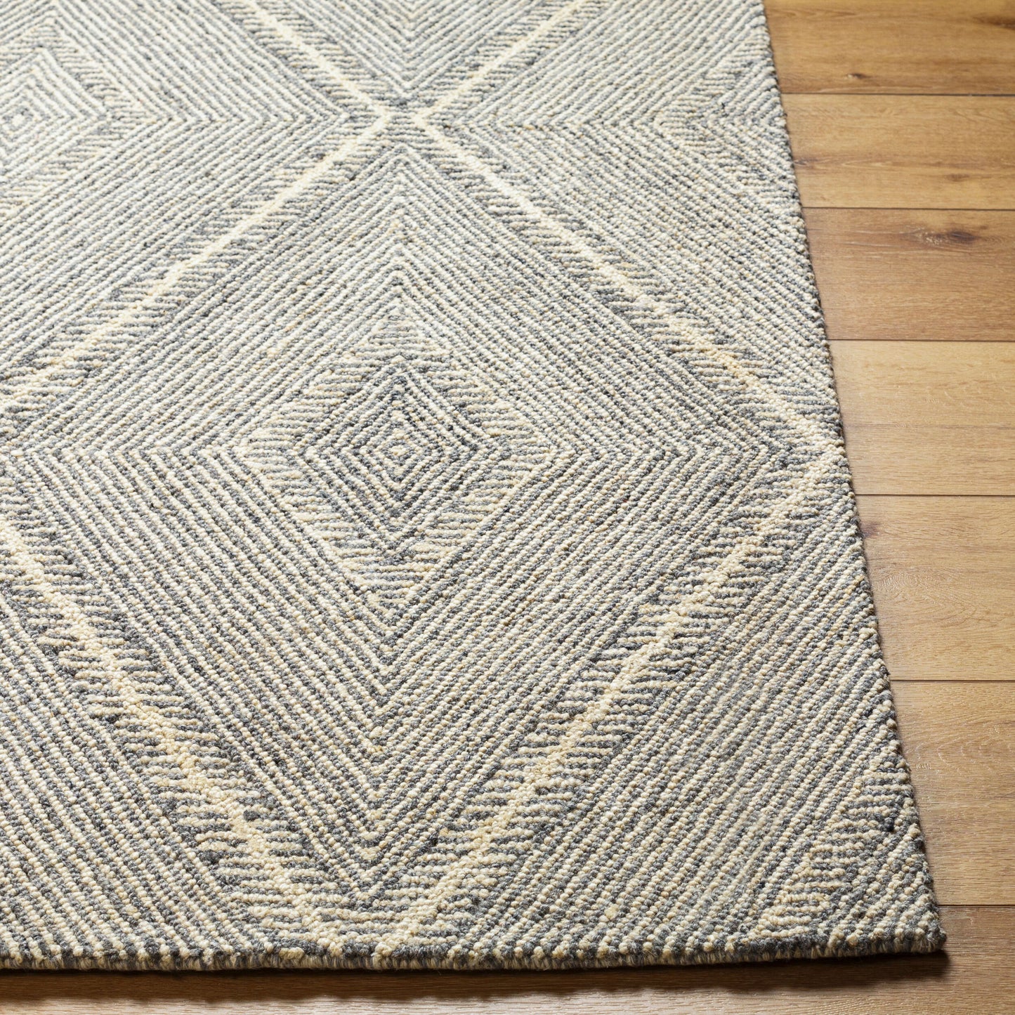 Maroc MAR-2333 5' x 7' Handmade Wool Area Rug