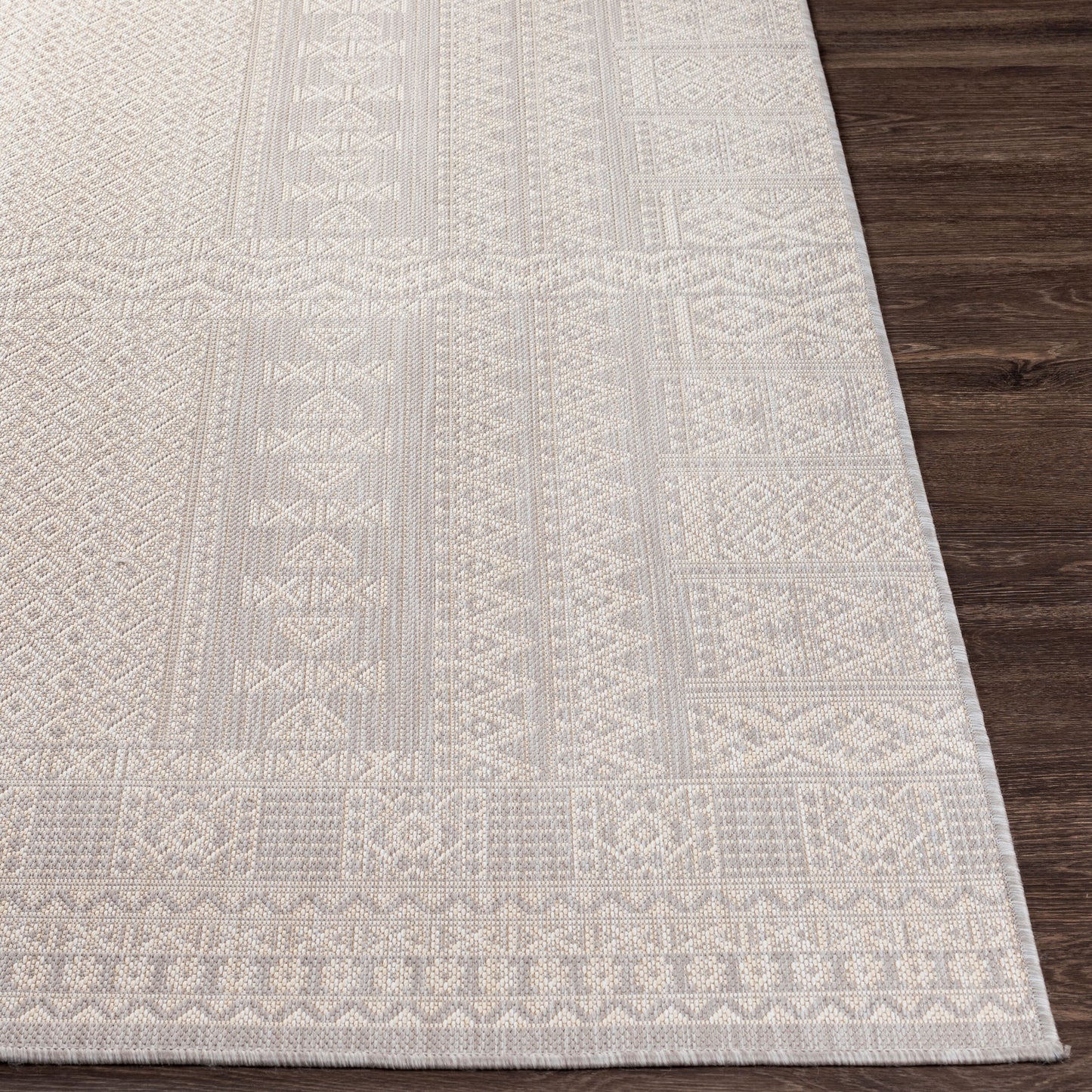 Malibu MBU-2321 6' x 9' Machine Woven Indoor/Outdoor Area Rug