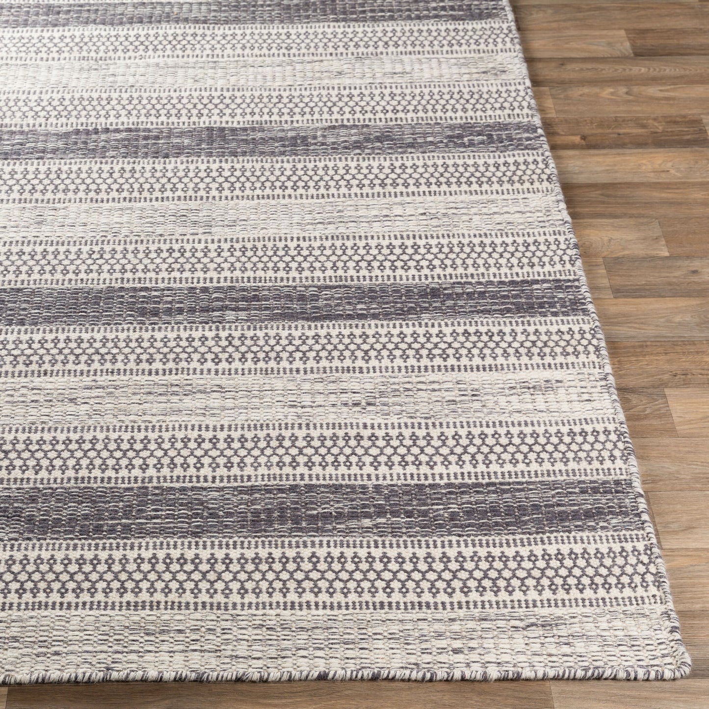 Mardin MDI-2301 2' x 3' Handmade Wool Accent Rug