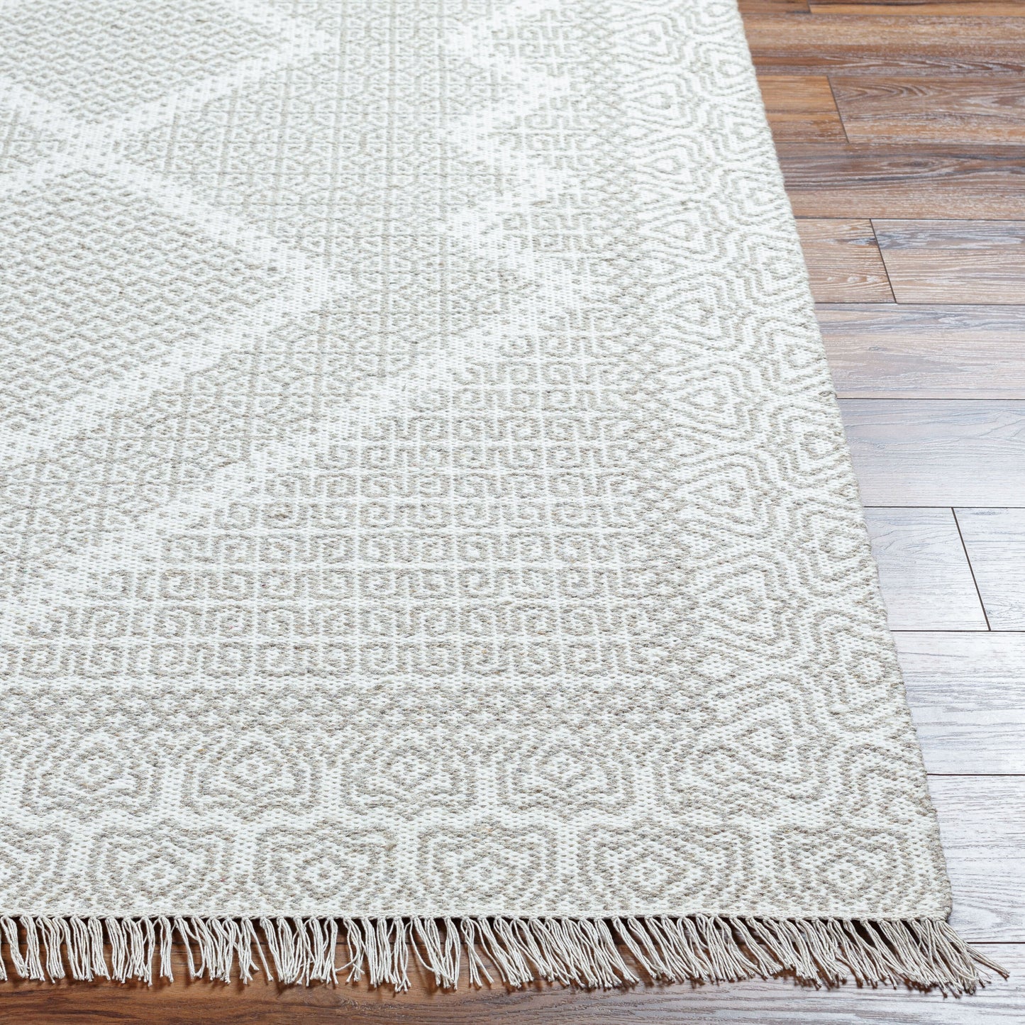 Mardin MDI-2314 2' x 3' Handmade Wool Accent Rug
