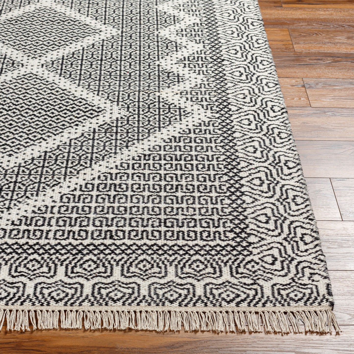 Mardin MDI-2315 2' x 3' Handmade Wool Accent Rug