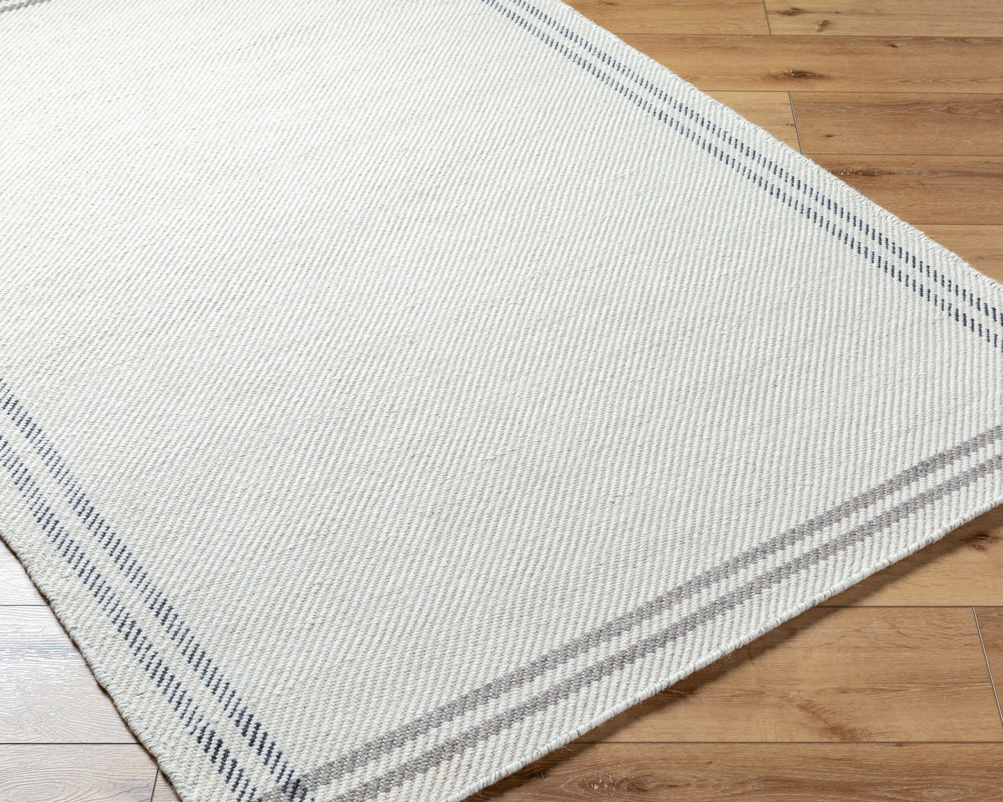 Mardin MDI-2335 2' x 3' Handmade Wool Accent Rug