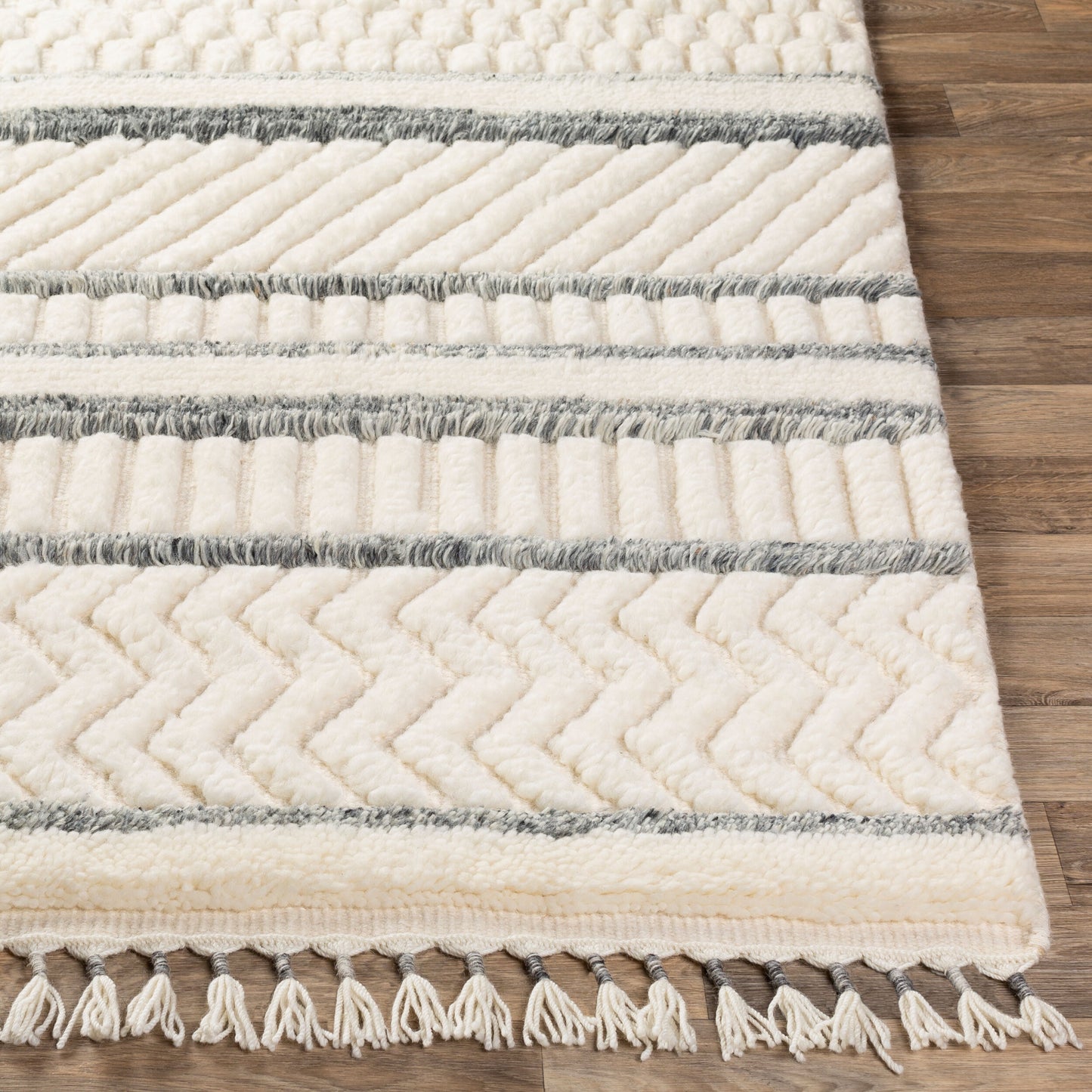 Meknes MEK-1001 2' x 3' Handmade Wool Accent Rug