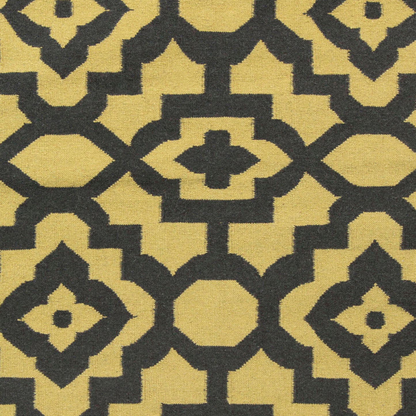 Market Place MKP-1017 2' x 3' Handmade Wool Accent Rug