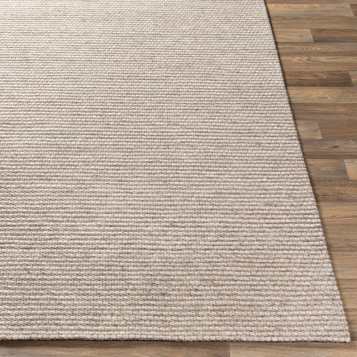 Marlowe MLE-1003 2' x 3' Handmade Accent Rug