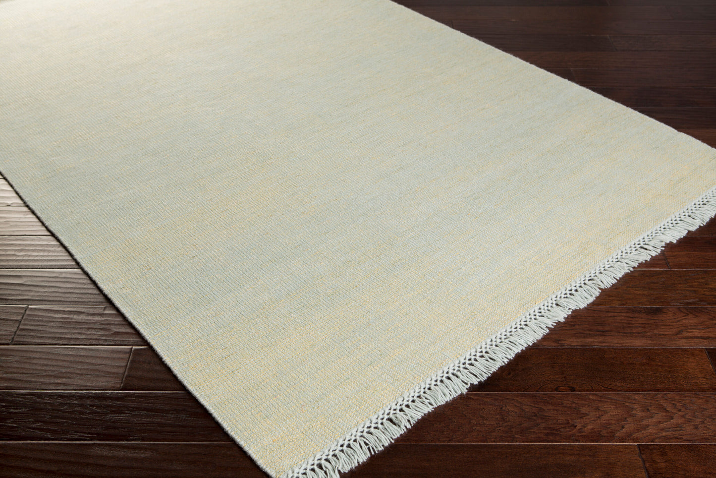 Mirabella MRB-3001 2' x 3' Handmade Accent Rug