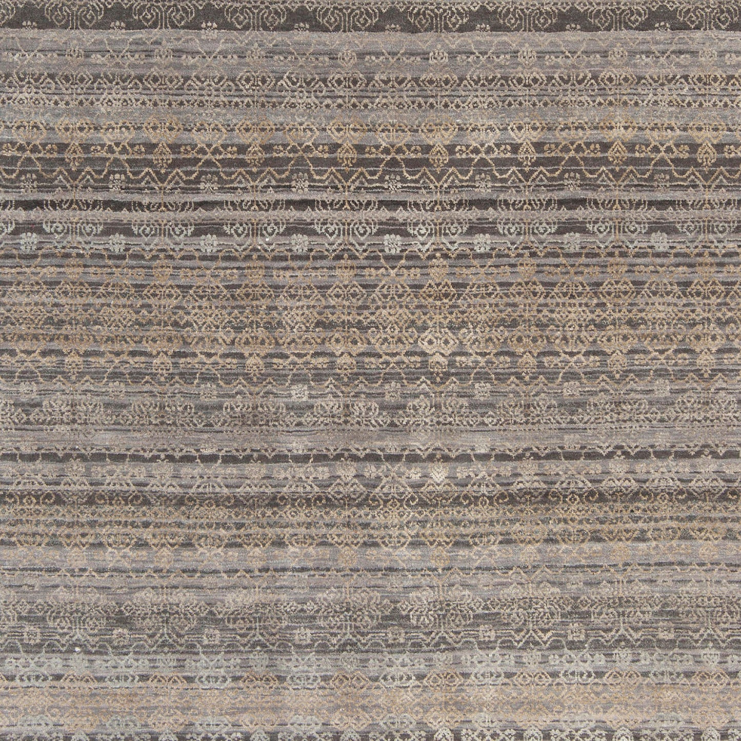Masha MSH-4002 2' x 3' Handmade Accent Rug