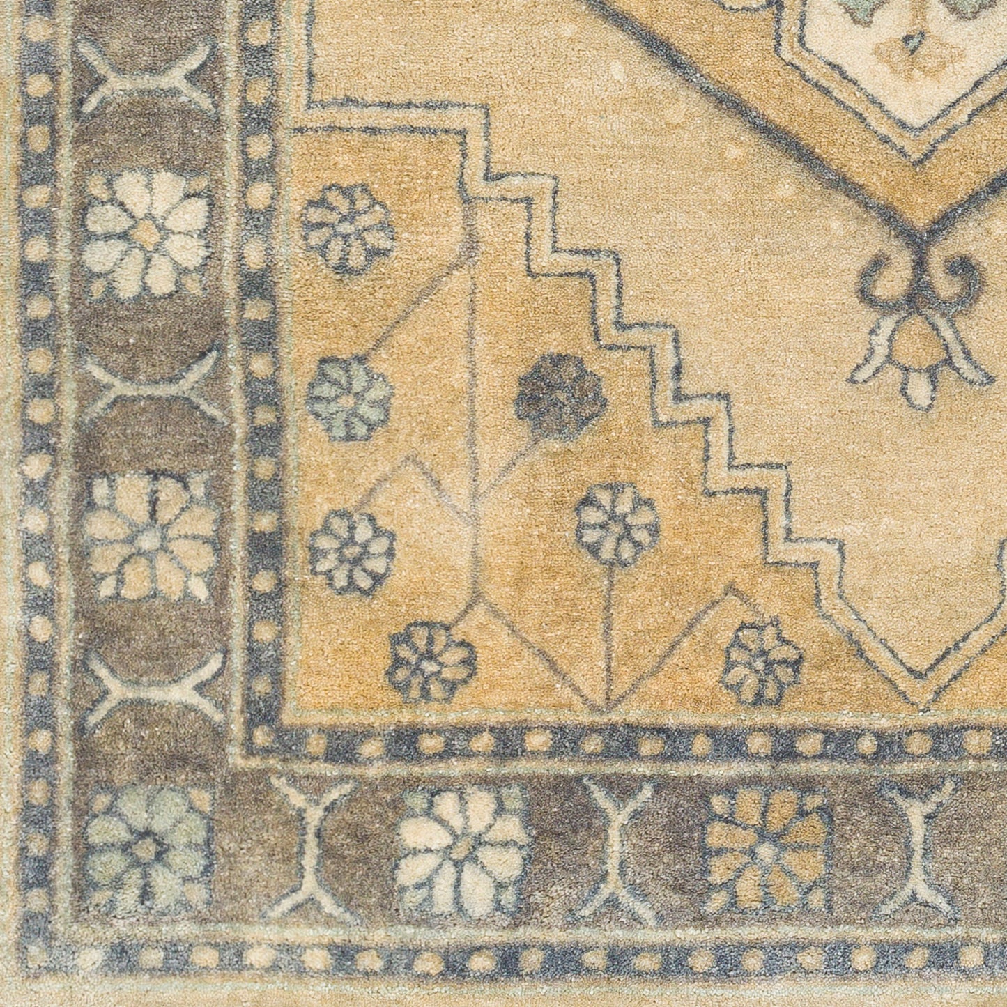 Malatya MTY-2300 2' x 3' Handmade Accent Rug