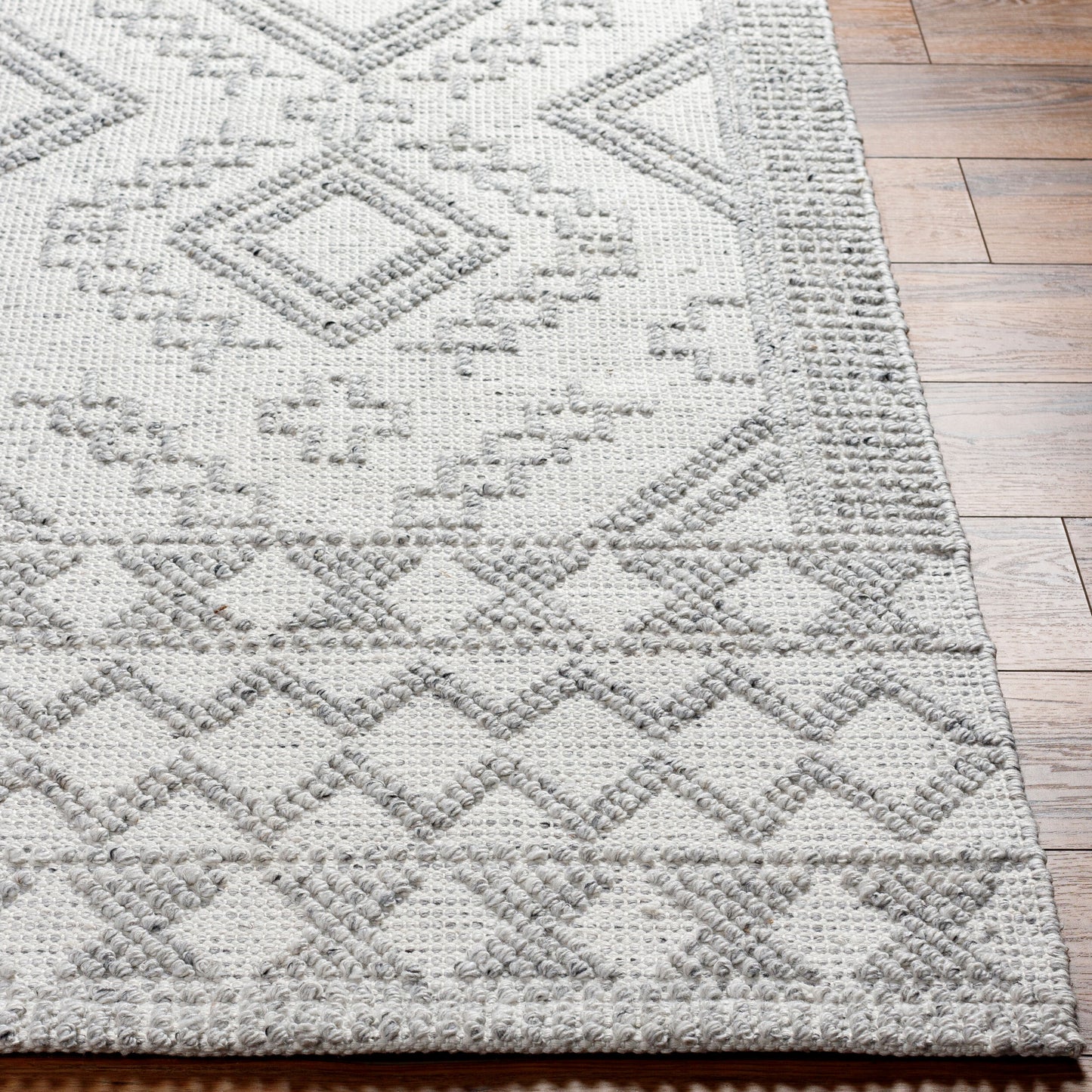 Napoli NPO-2306 2' x 3' Handmade Recyled Accent Rug