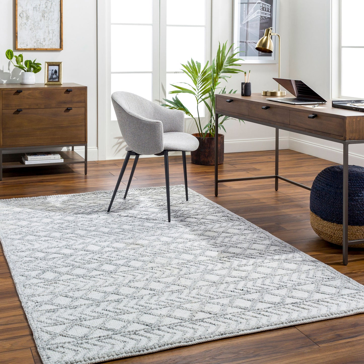 Napoli NPO-2312 2' x 3' Handmade Recyled Accent Rug