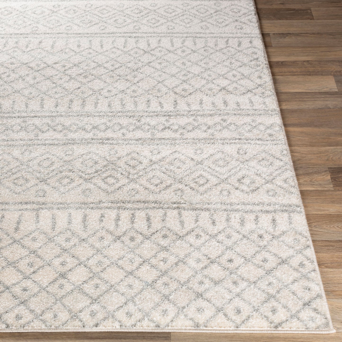 Norwich NWC-2303 9' x 12' Machine Woven Area Rug