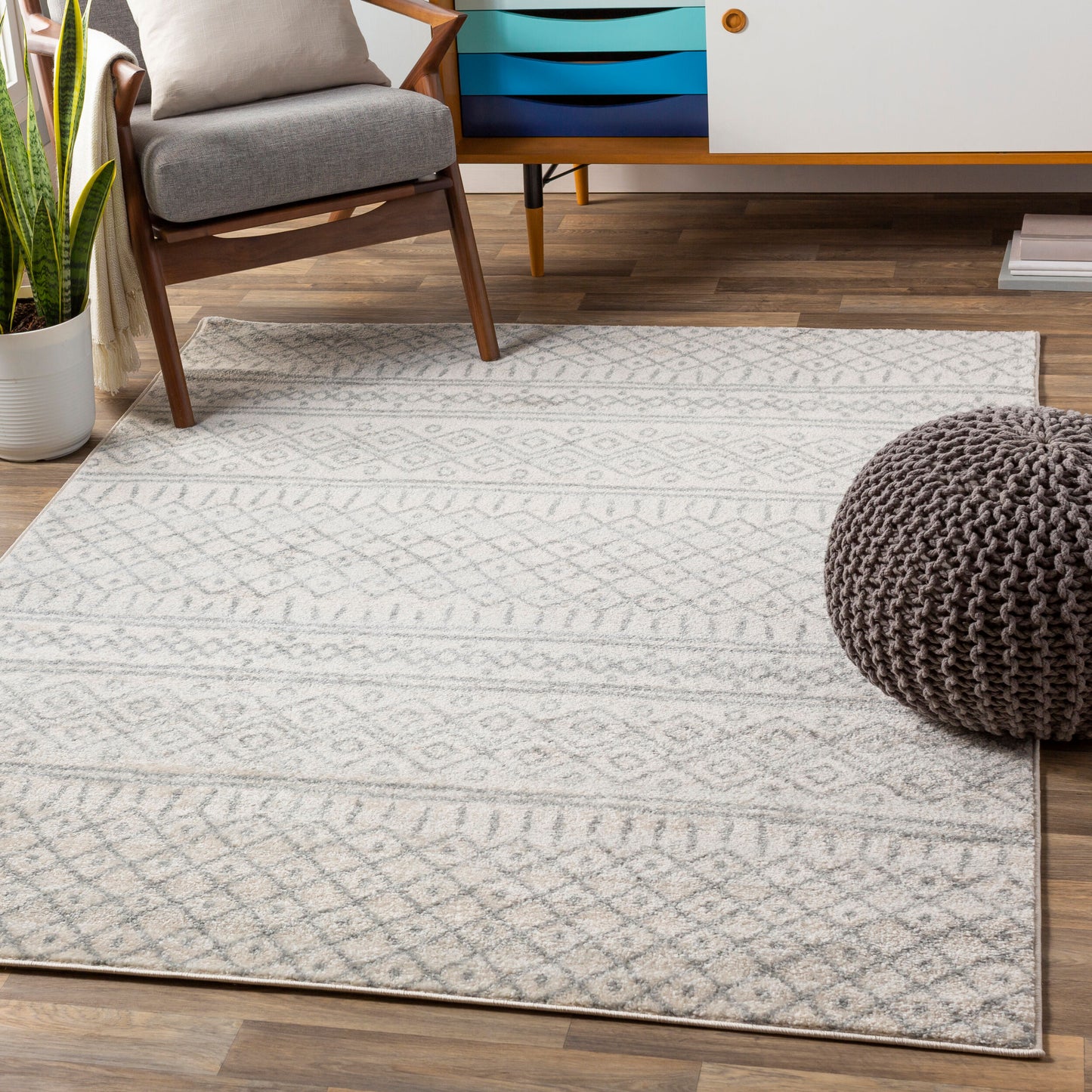 Norwich NWC-2303 9' x 12' Machine Woven Area Rug