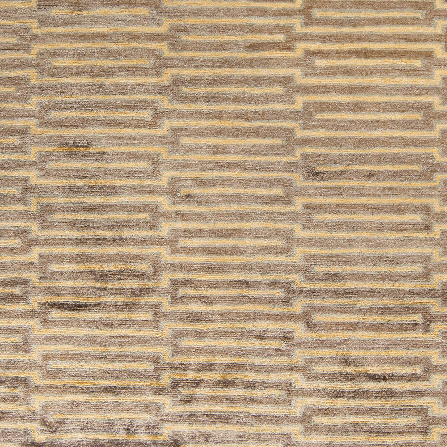 Platinum PLAT-9002 2' x 3' Handmade Faux Silk Accent Rug