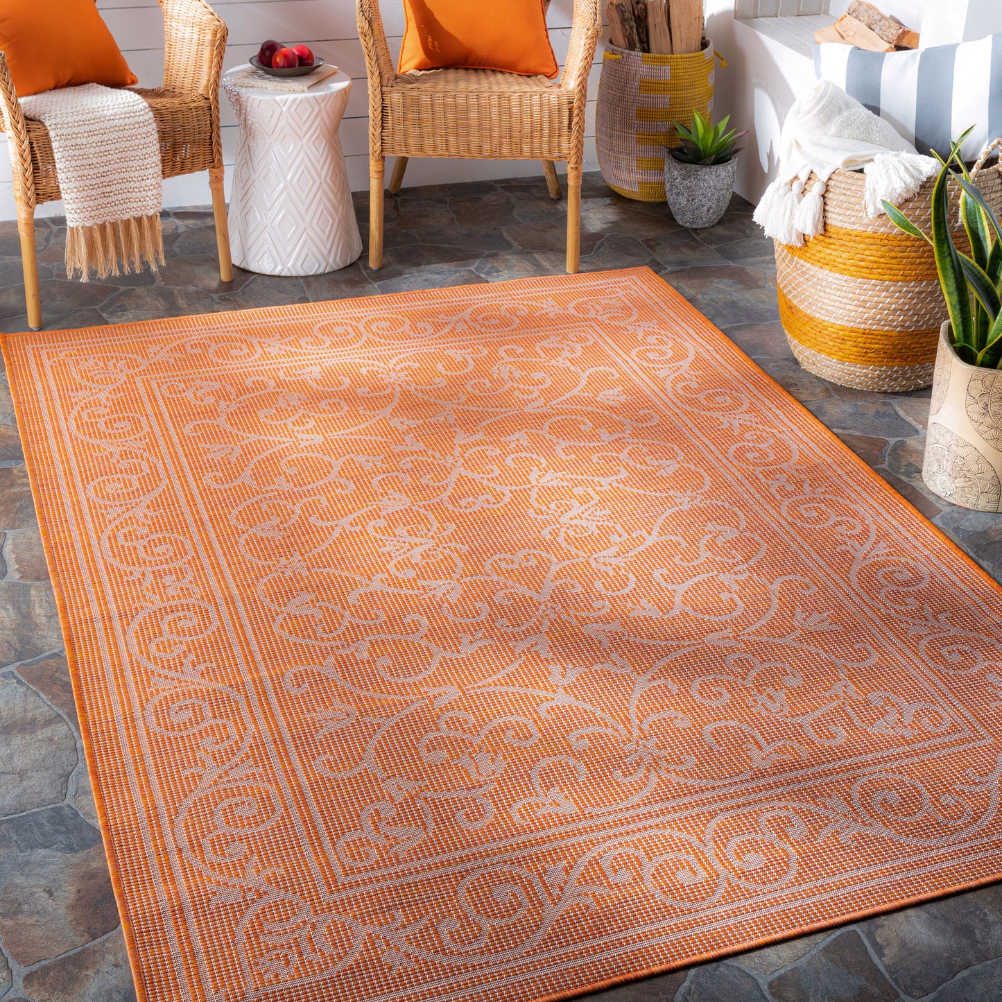 Pasadena PSA-2360 5' x 7' Machine Woven Indoor/Outdoor Area Rug