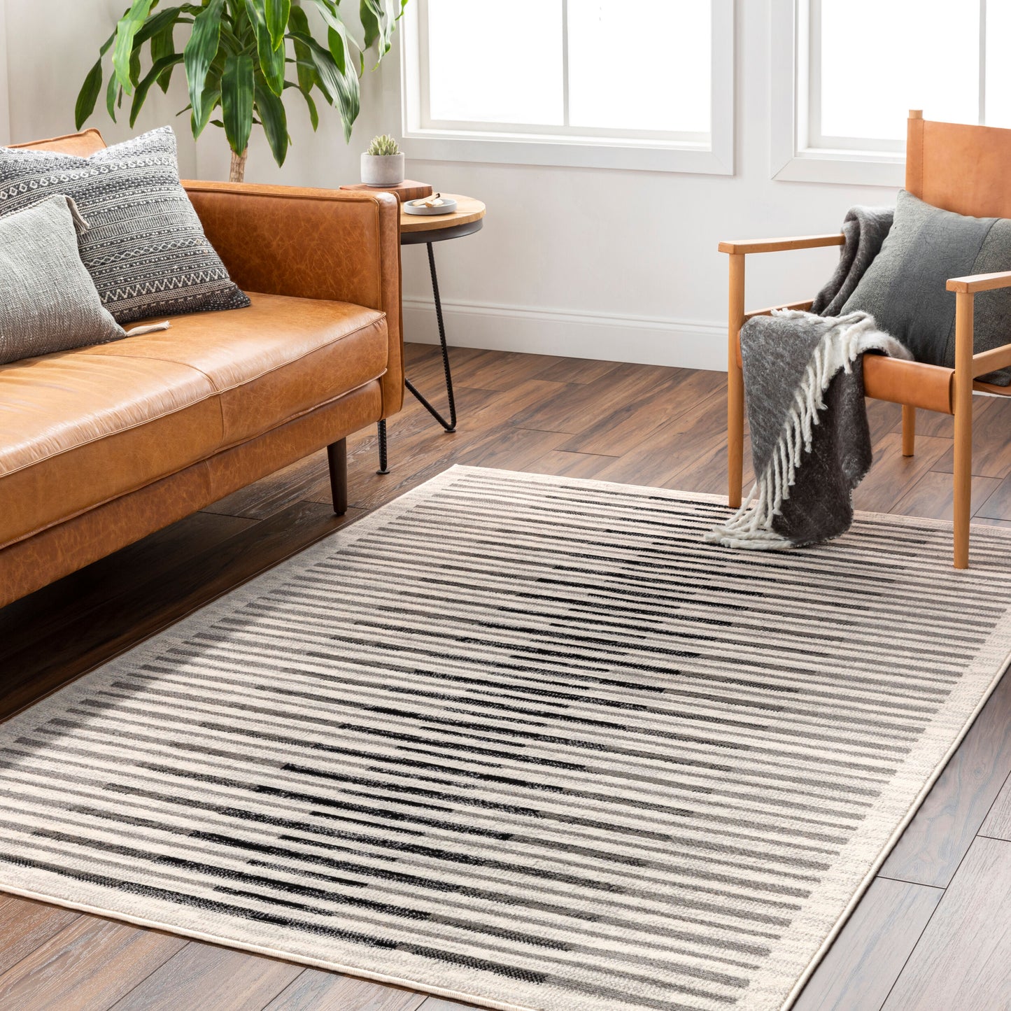 Pisa PSS-2350 6' x 9' Machine Woven Area Rug