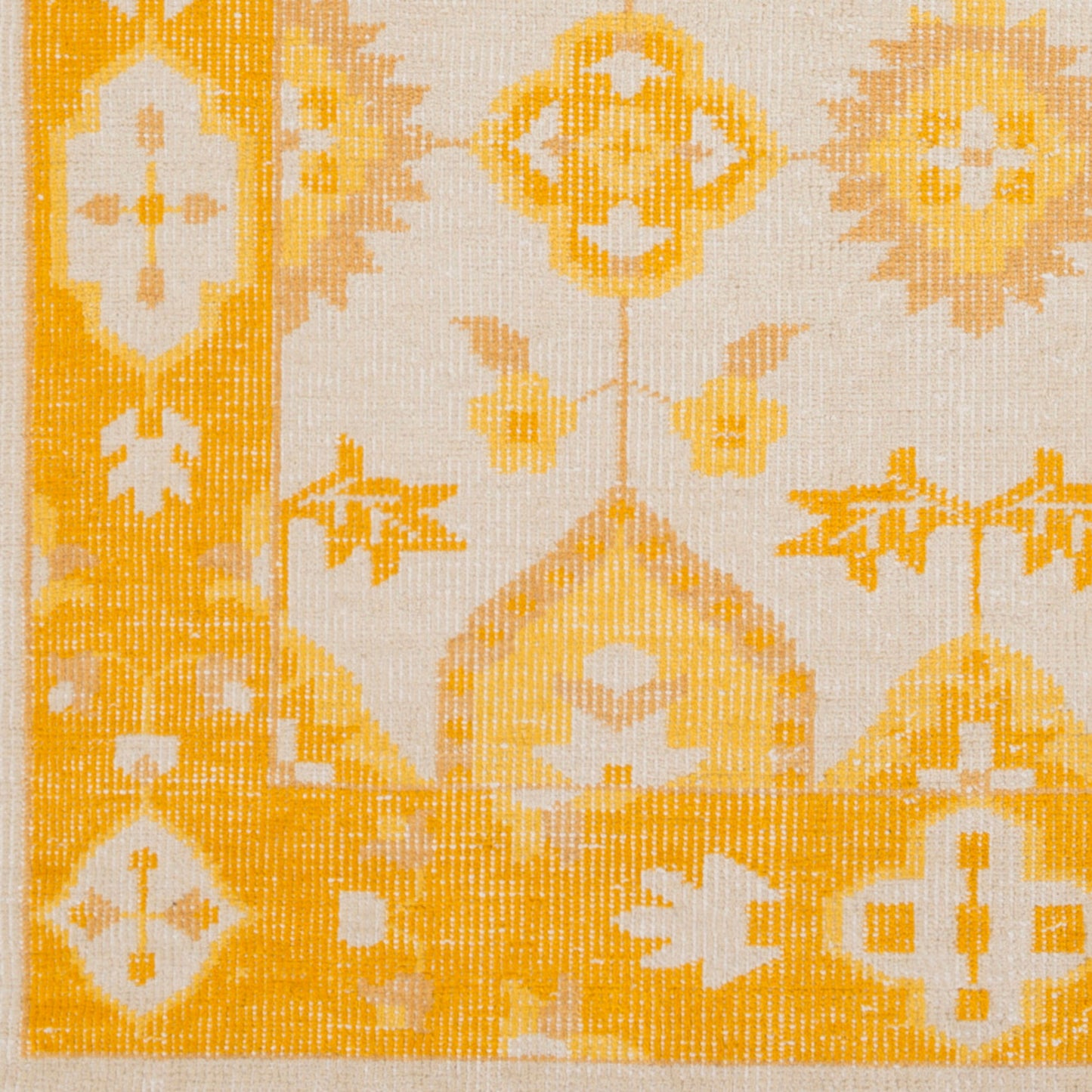 Pazar PZR-6007 5' x 9' Handmade Wool Area Rug