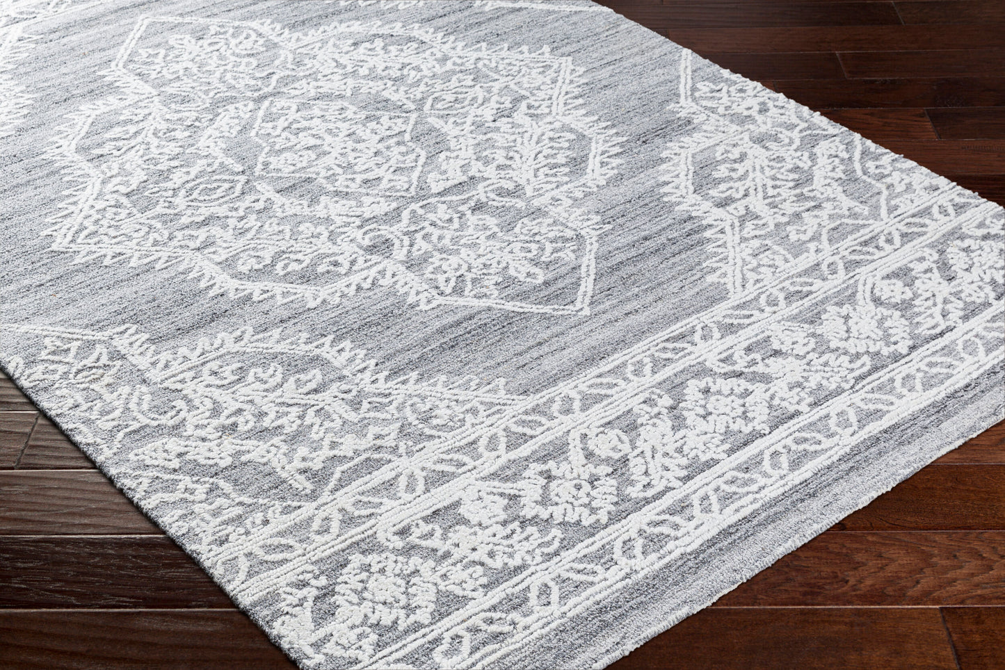 Piazza PZZ-2301 2' x 3' Handmade Recyled Accent Rug