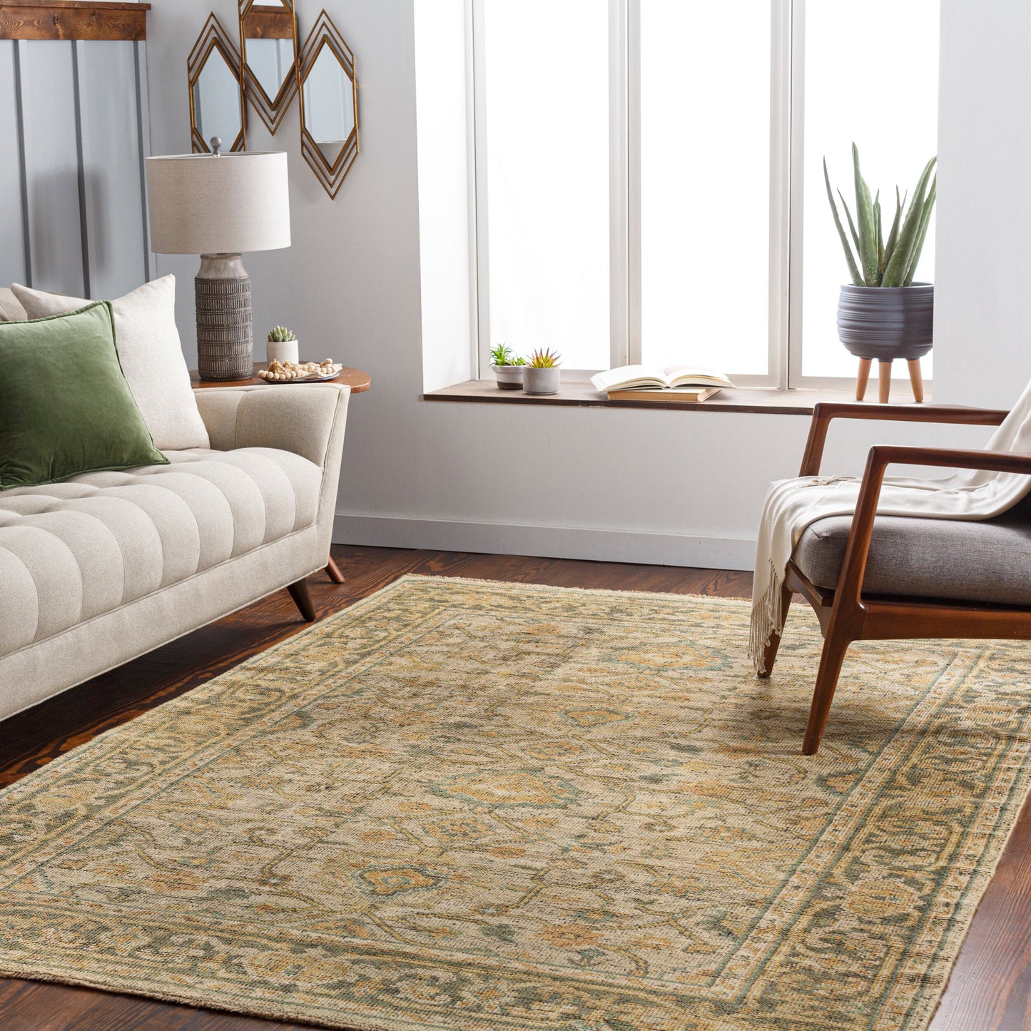 Reign REG-2305 2' x 3' Handmade Wool Accent Rug