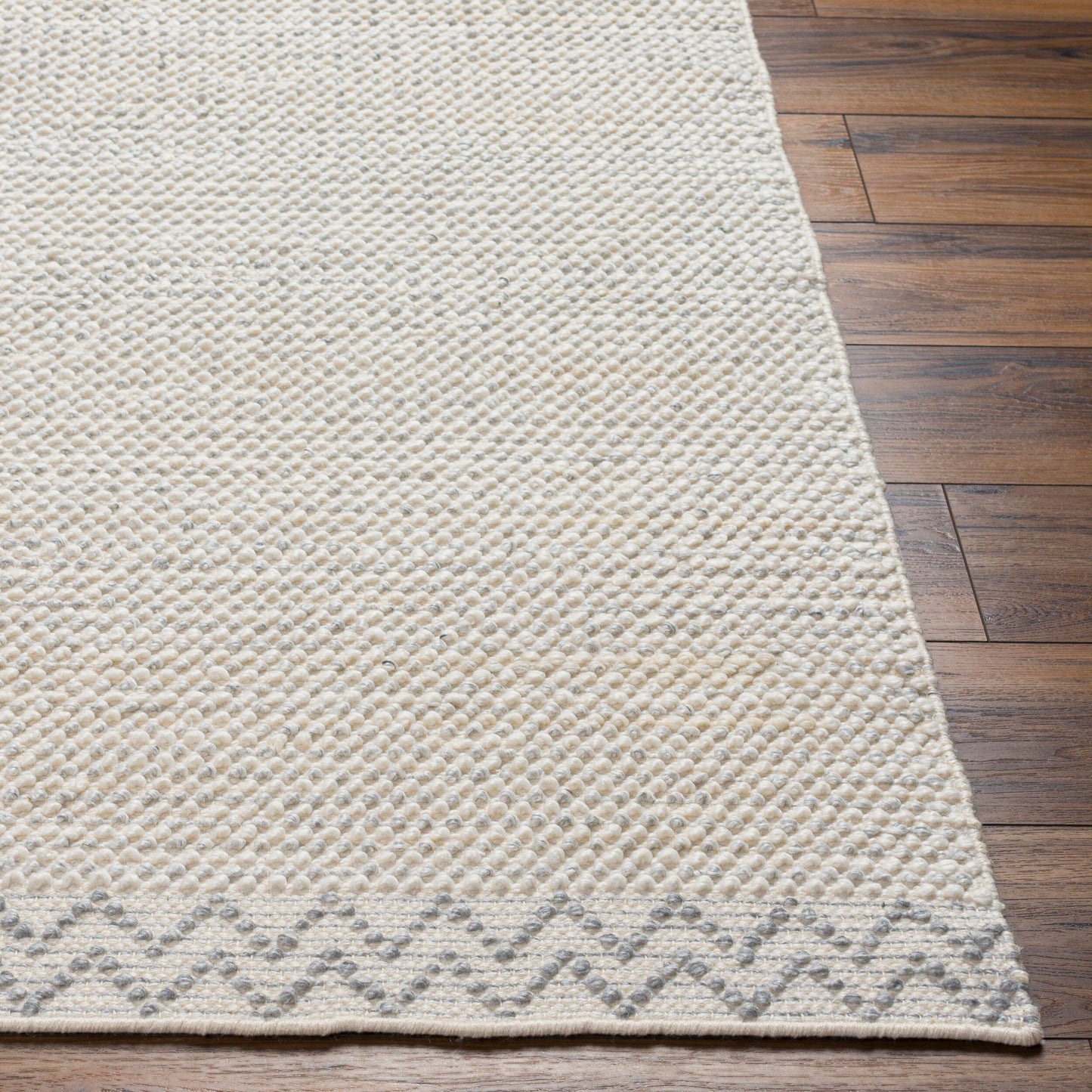 Reika REK-2307 2' x 3' Handmade Recyled Accent Rug