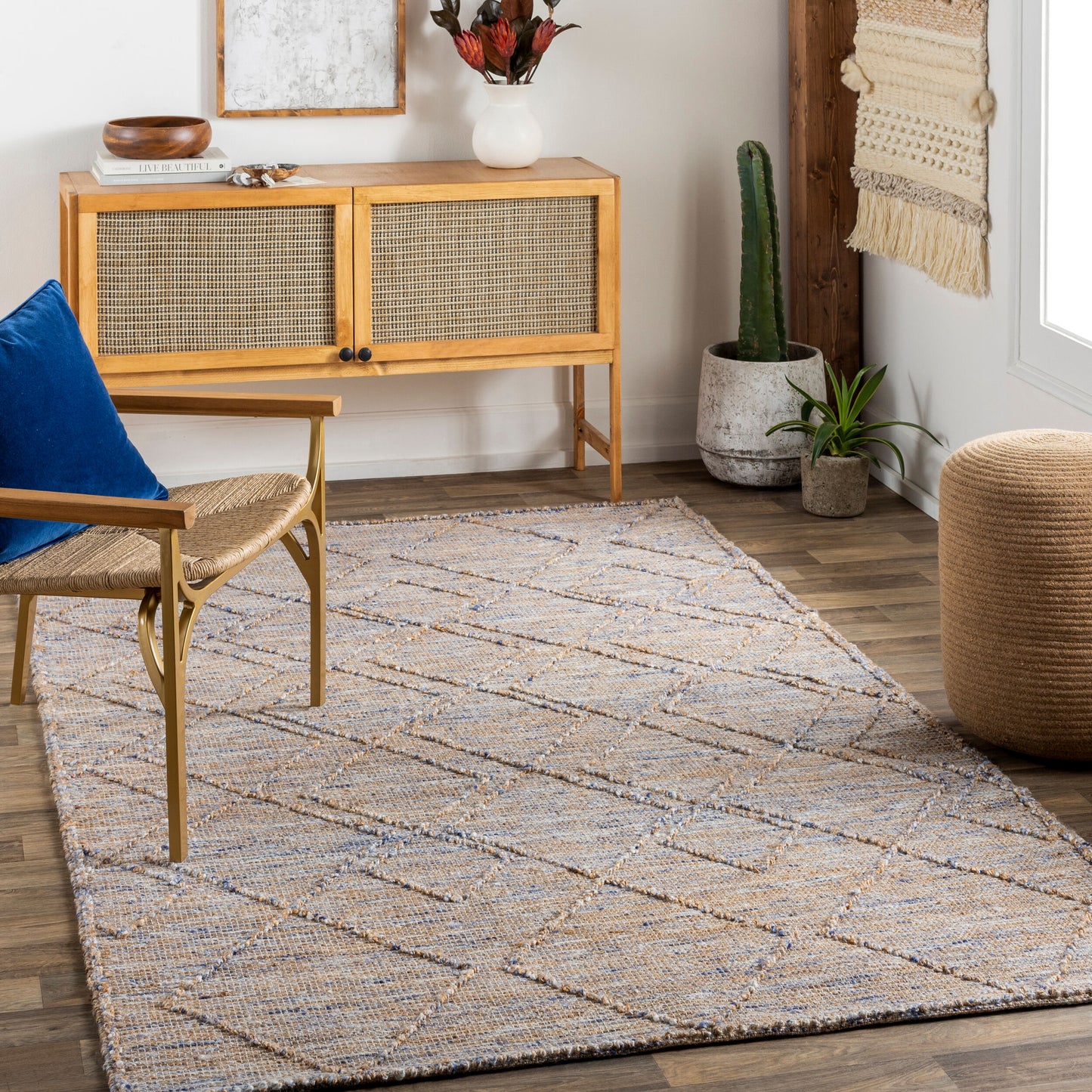Regal RGL-2303 2' x 3' Handmade Accent Rug