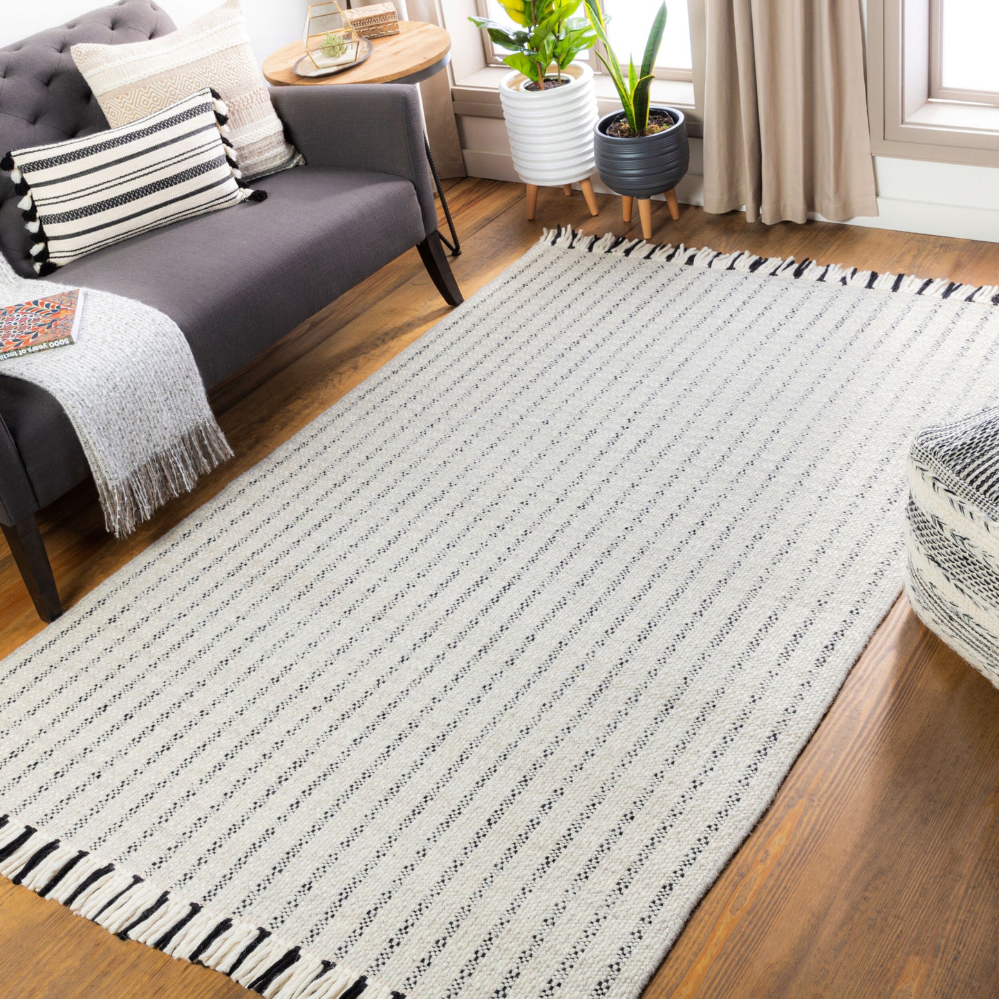 Reliance RLI-2309 2' x 3' Handmade Wool Accent Rug