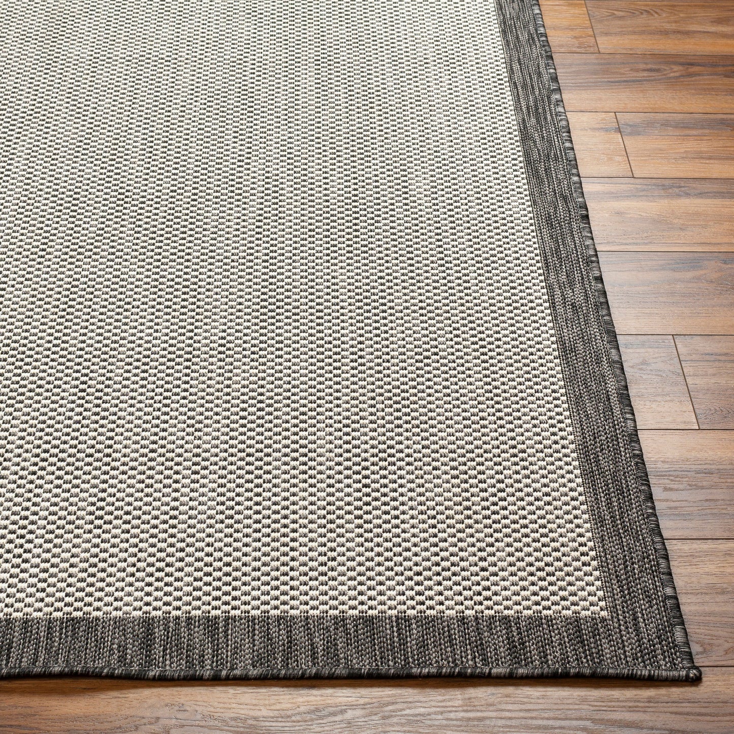 Ravello RVL-2391 5' x 7' Machine Woven Indoor/Outdoor Area Rug