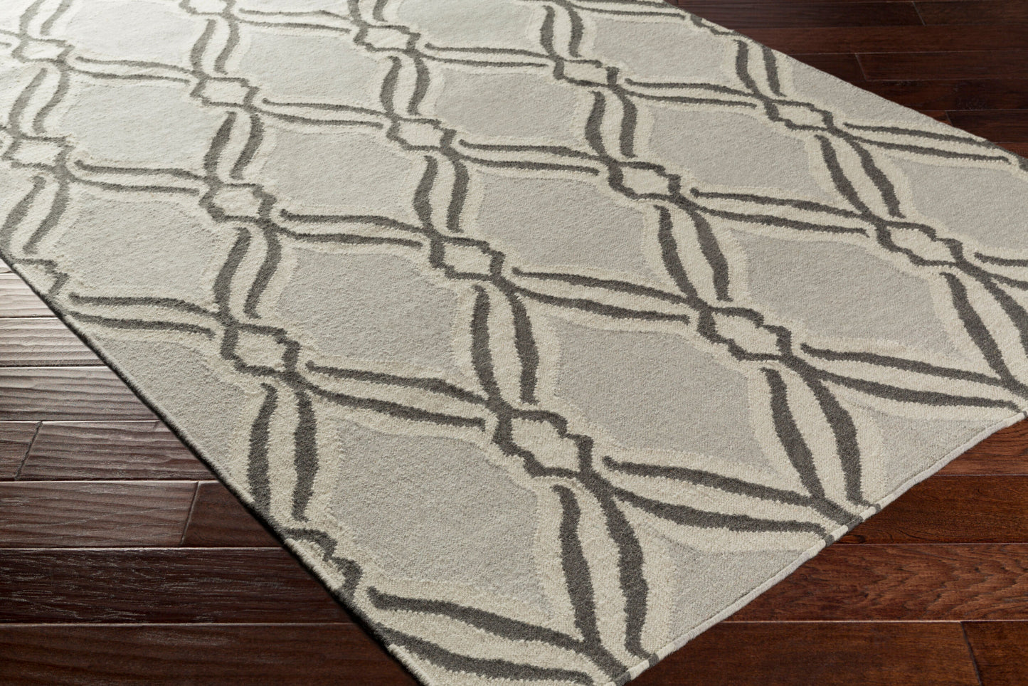 Rivington RVT-5007 5' x 7' Handmade Wool Area Rug
