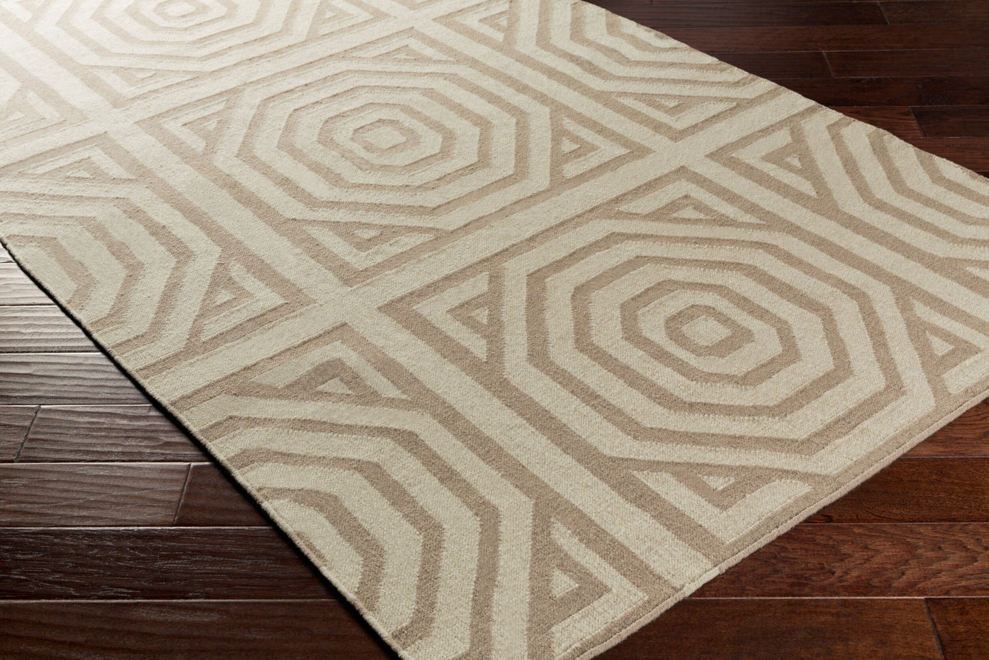 Rivington RVT-5011 2' x 3' Handmade Wool Accent Rug
