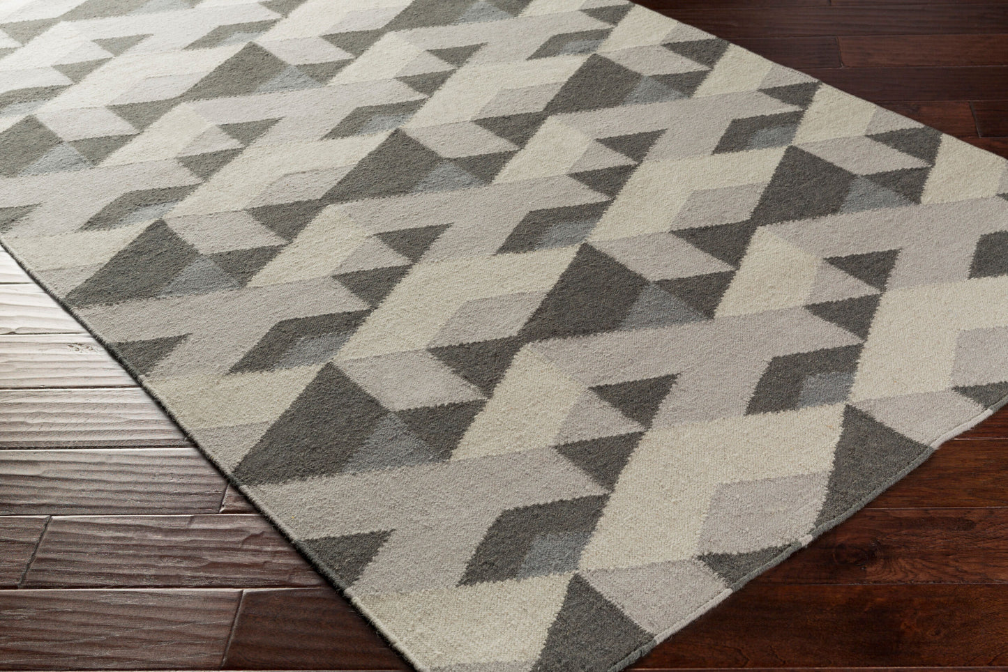Rivington RVT-5017 2' x 3' Handmade Wool Accent Rug