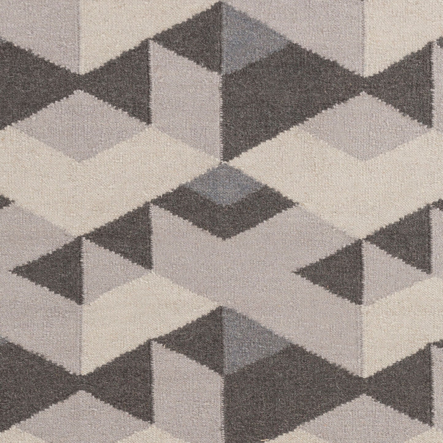 Rivington RVT-5017 2' x 3' Handmade Wool Accent Rug