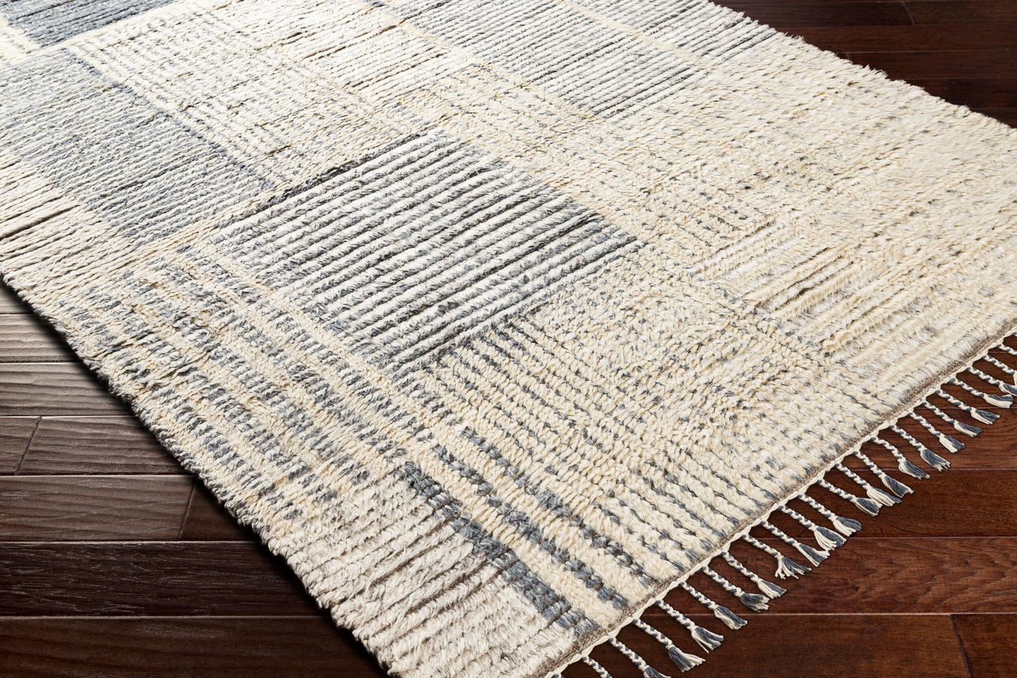 Sahara SAH-2306 2' x 3' Handmade Wool Accent Rug
