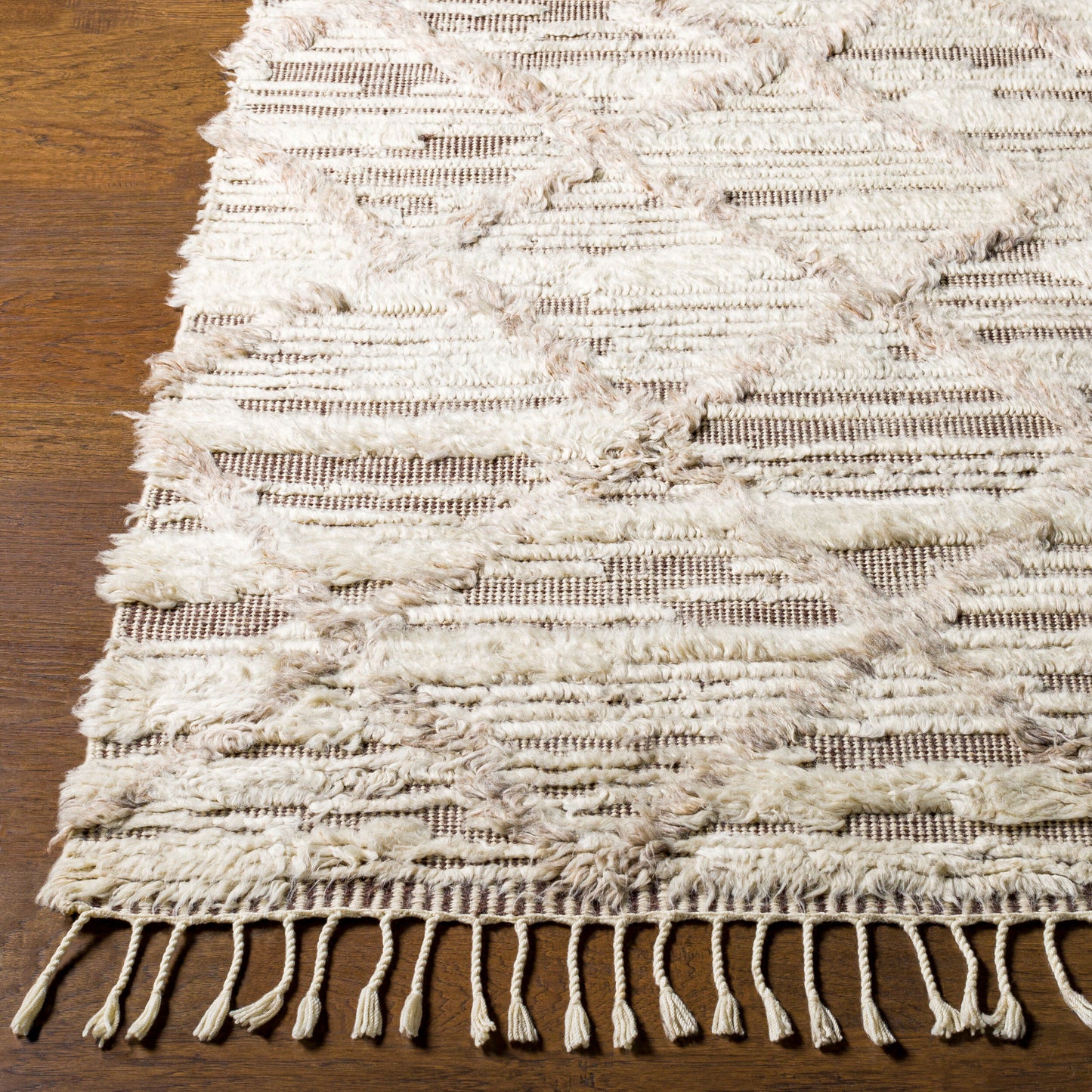 Sahara SAH-2307 2' x 3' Handmade Wool Accent Rug