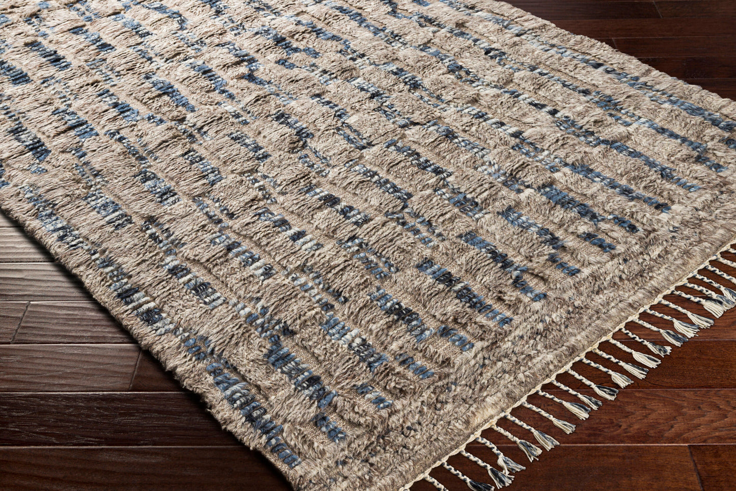 Sahara SAH-2308 2' x 3' Handmade Wool Accent Rug