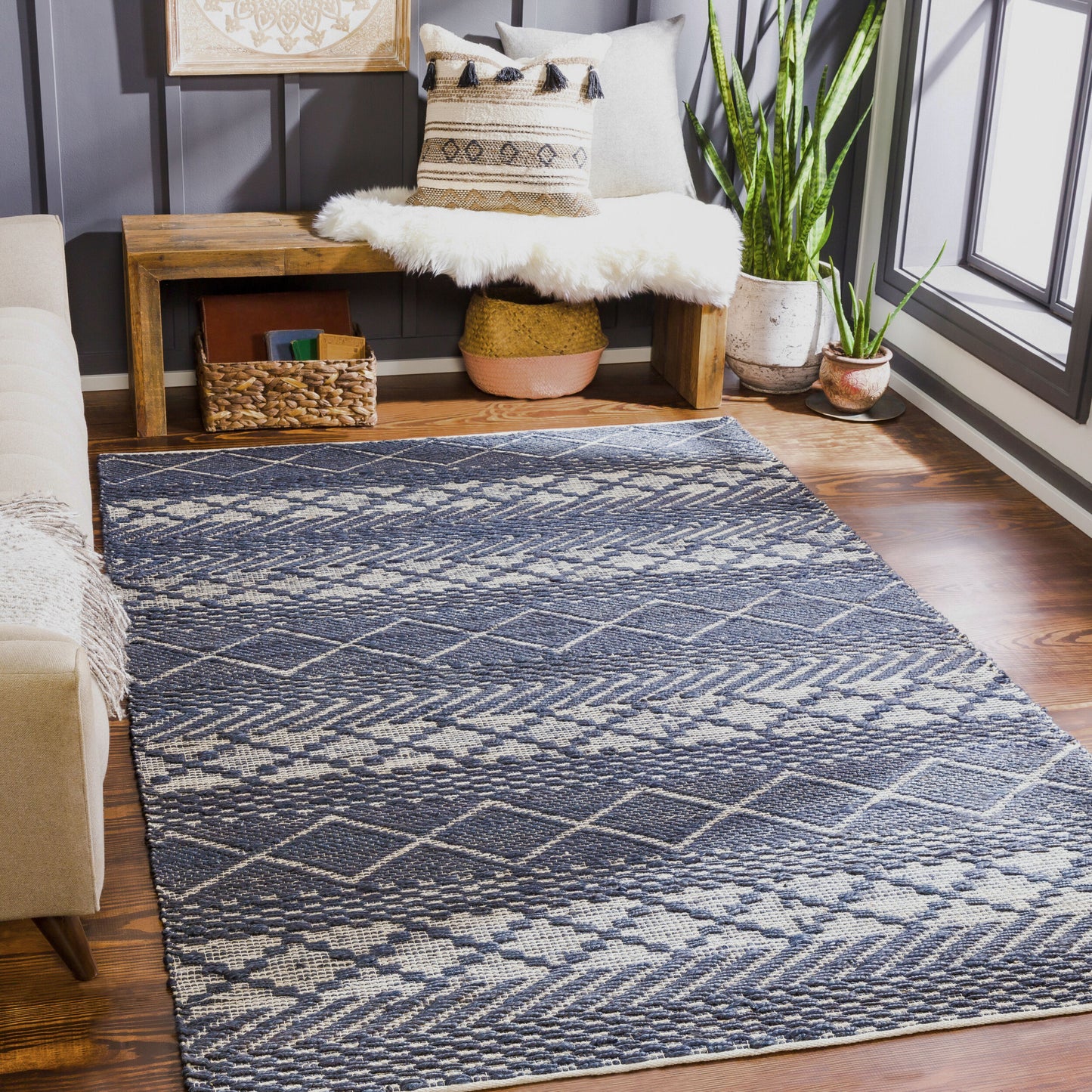 Santa Barbara SBB-2307 2' x 3' Handmade Jute Accent Rug