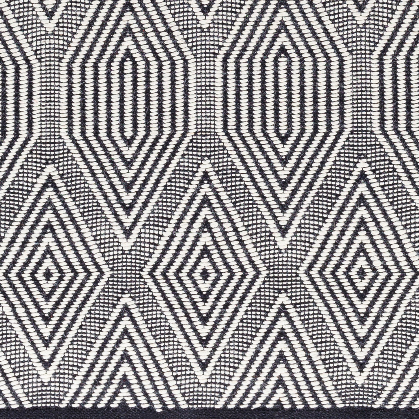 San Jose SJO-2303 2' x 3' Handmade Accent Rug
