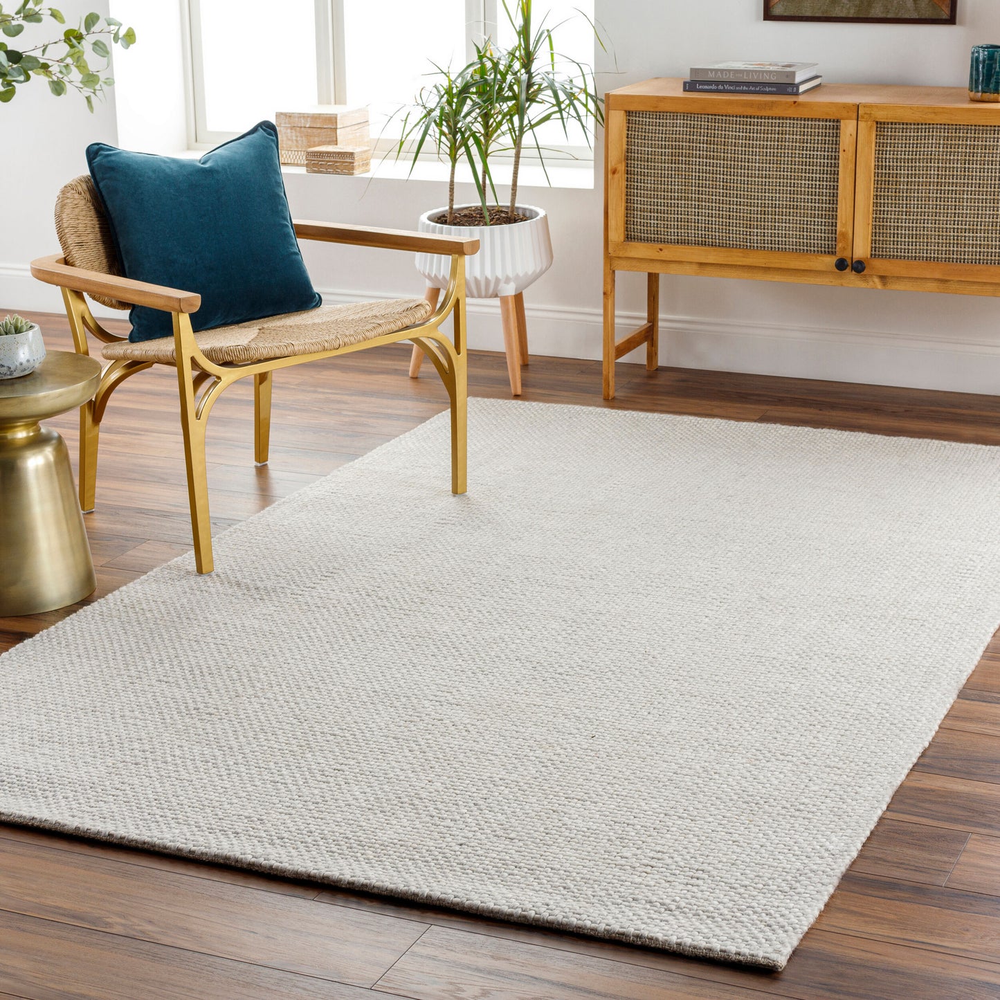 Solo SLO-14 3' x 5' Handmade Accent Rug