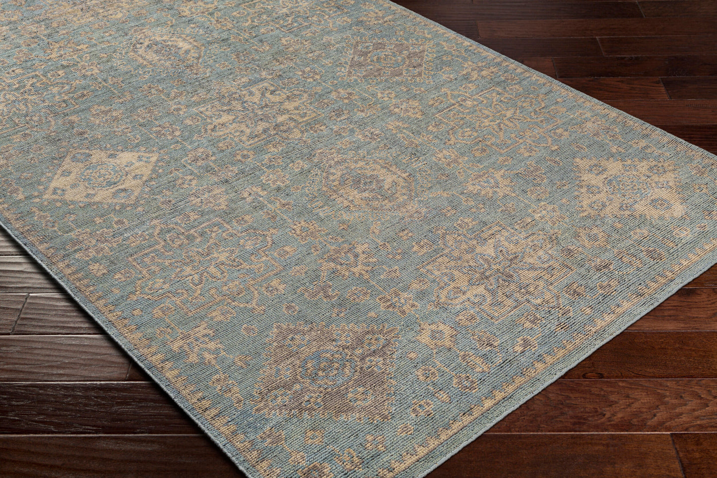 Smyrna SMY-2303 2' x 3' Handmade Wool Accent Rug