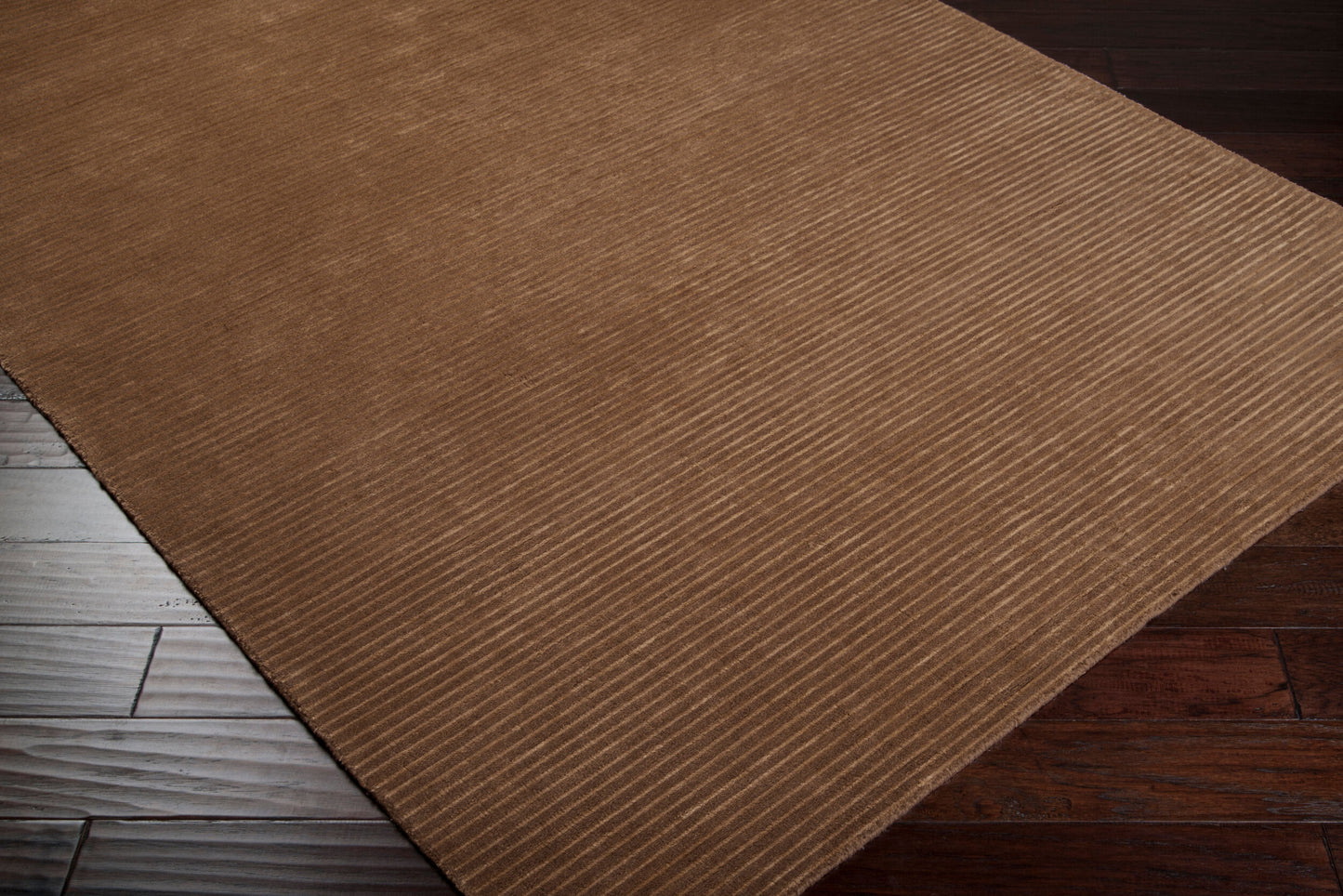 Spectrum SPE-5300 2' x 3' Handmade Indoor/Outdoor Wool Accent Rug