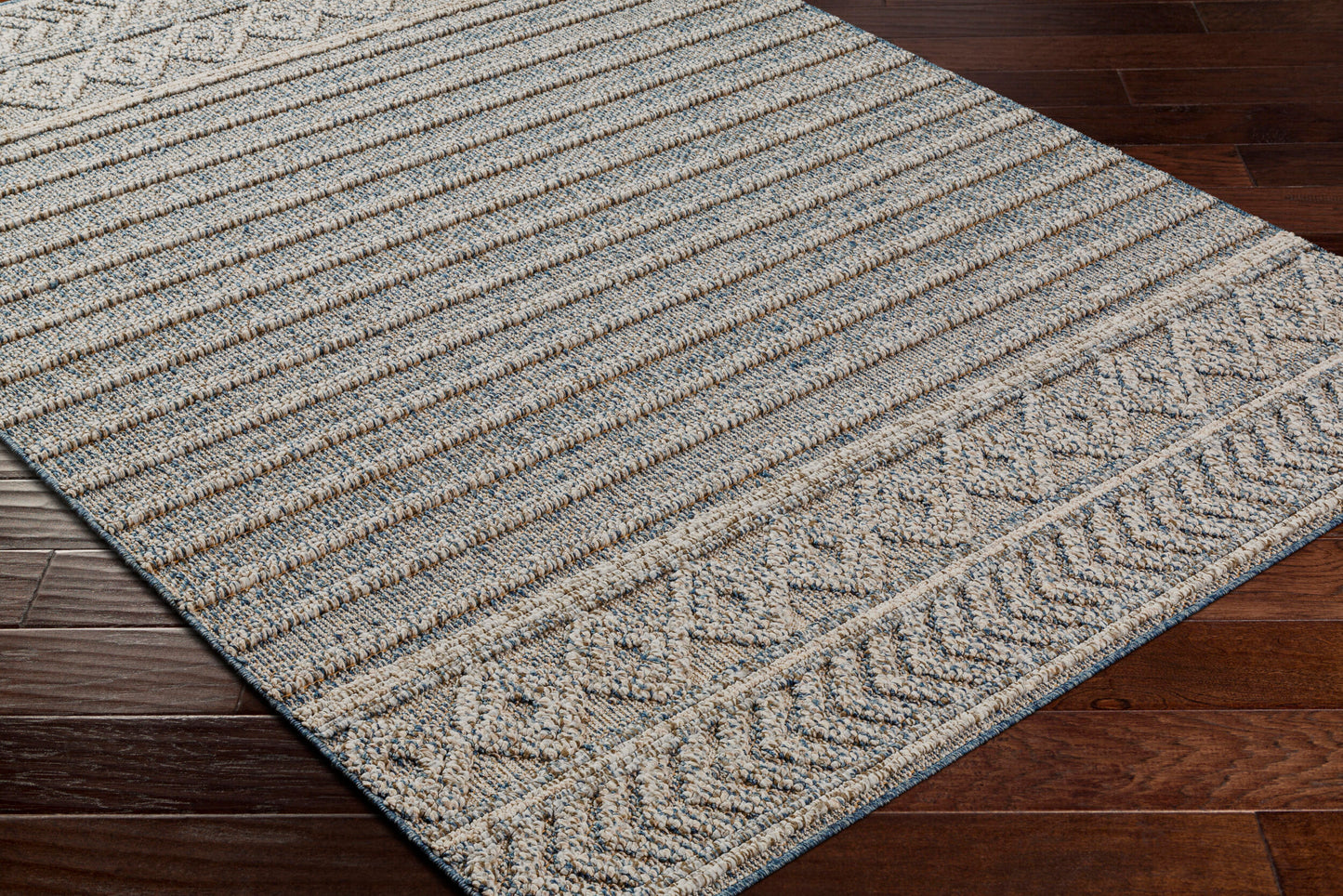 Sarasota SSO-2304 2' x 3' Machine Woven Indoor/Outdoor Accent Rug