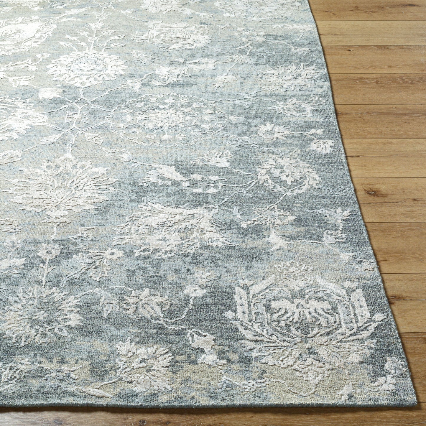 Sufi SUF-2303 2' x 3' Handmade Accent Rug
