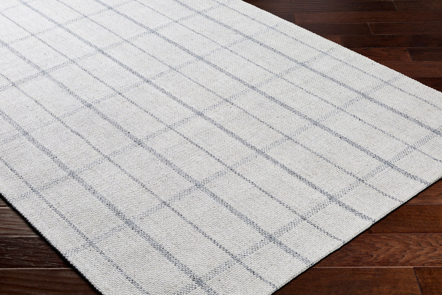 Tartan TAR-2304 2' x 3' Handmade Accent Rug