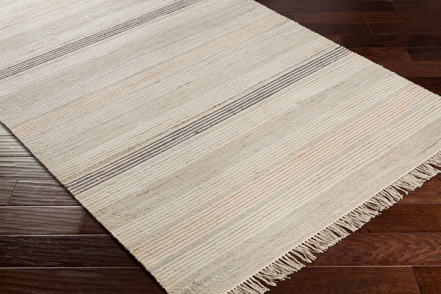 Trabzon TBO-2300 2' x 3' Handmade Accent Rug
