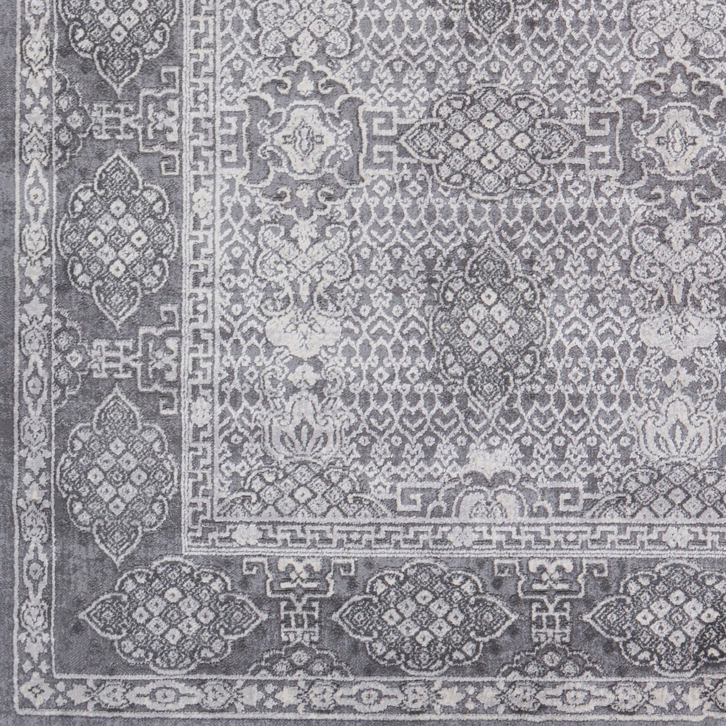 Tibetan TBT-2311 2' x 3' Machine Woven Accent Rug