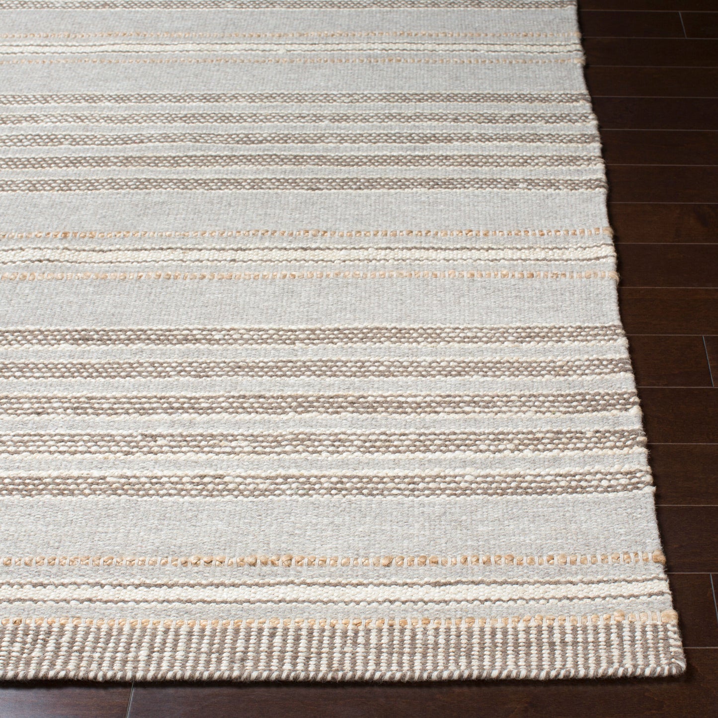 Thebes THB-1000 5' x 7' Handmade Area Rug