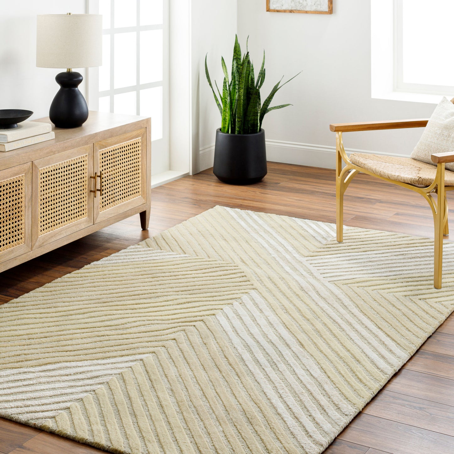 Tallinn TNL-2305 2' x 3' Handmade Accent Rug