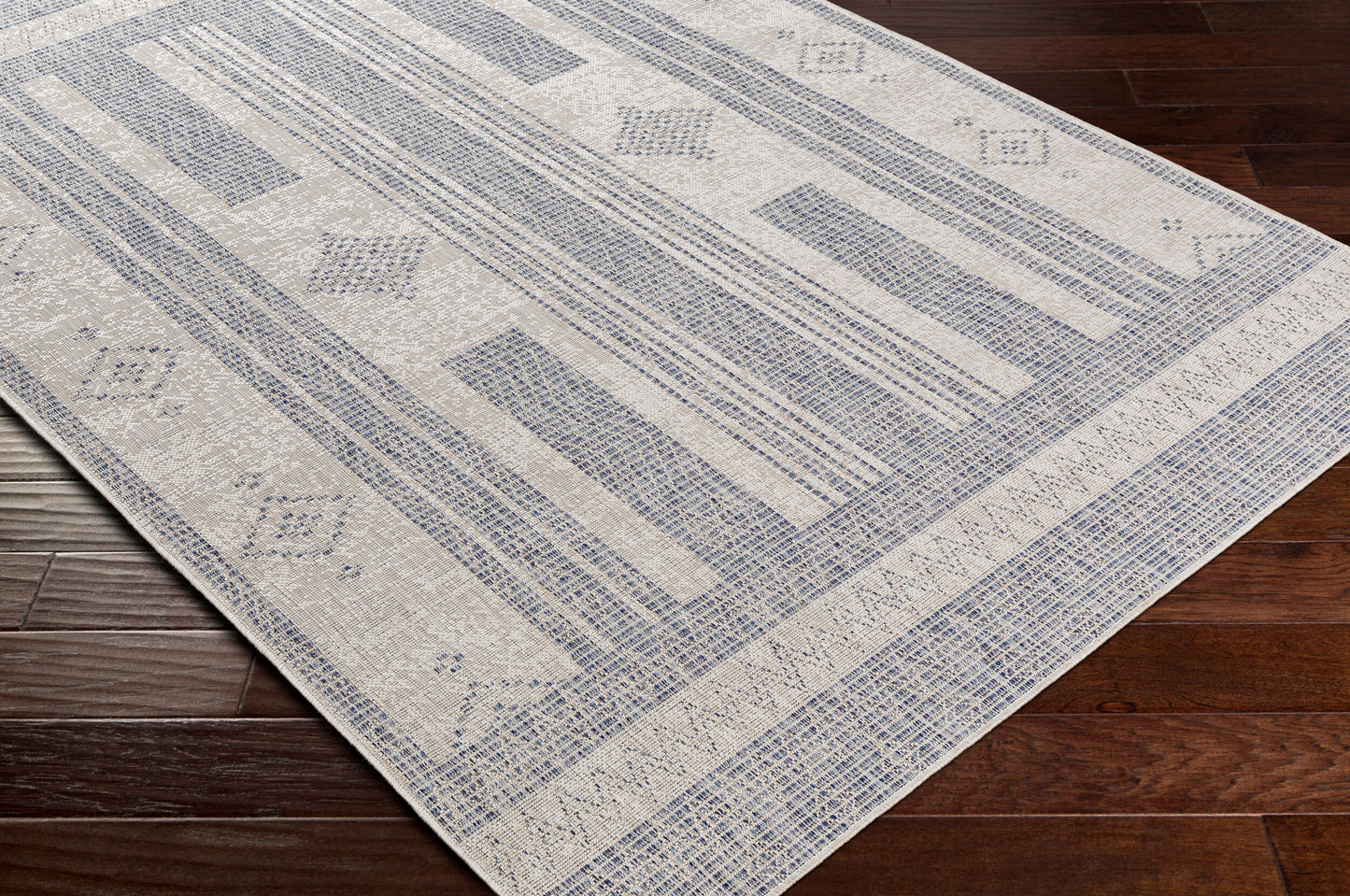 Tuareg TRG-2320 5' x 7' Machine Woven Indoor/Outdoor Area Rug